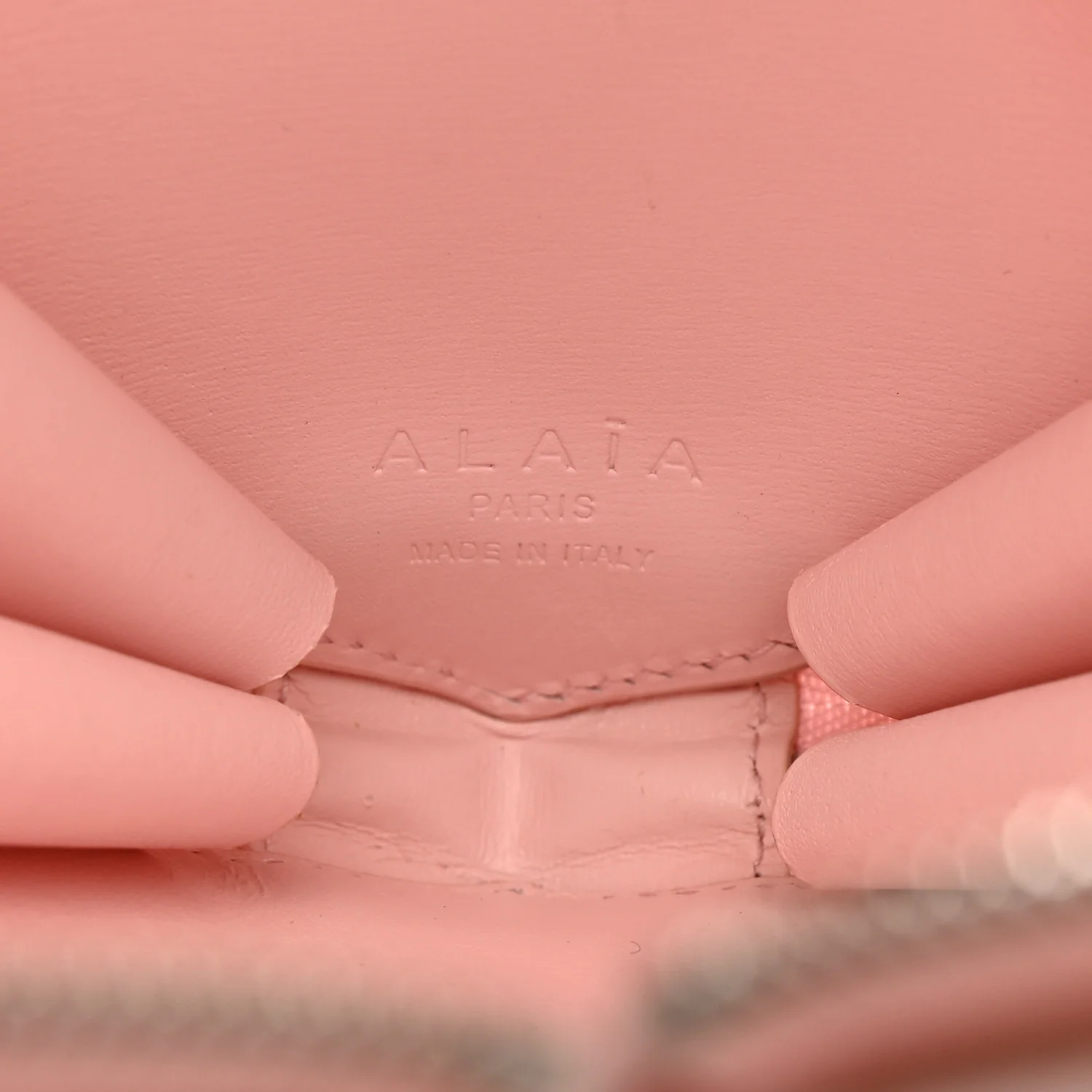 Calfskin Le Coeur Bag Pink - Image 7