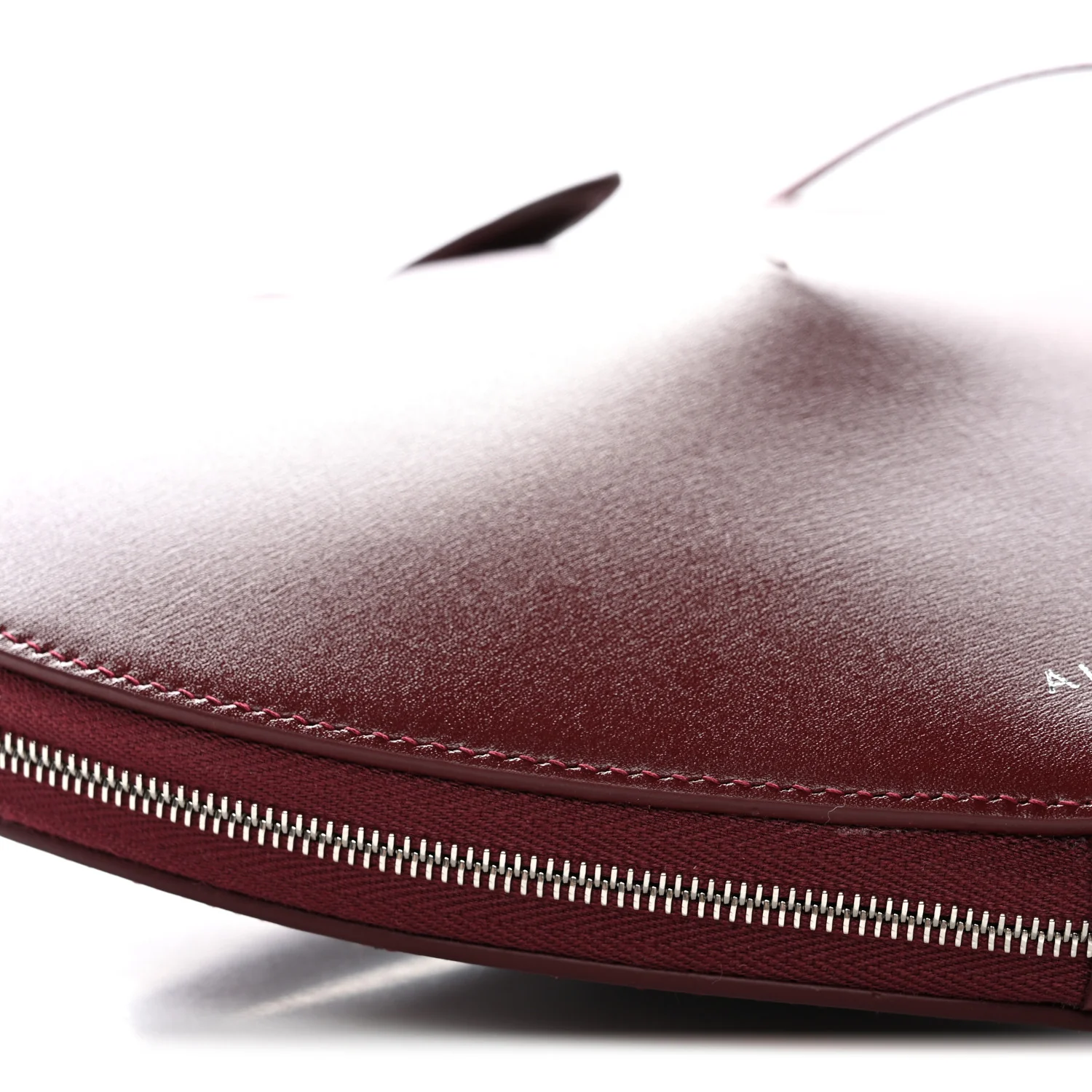 Lux Calfskin Le Coeur Bag Rouge Grenat - Image 8