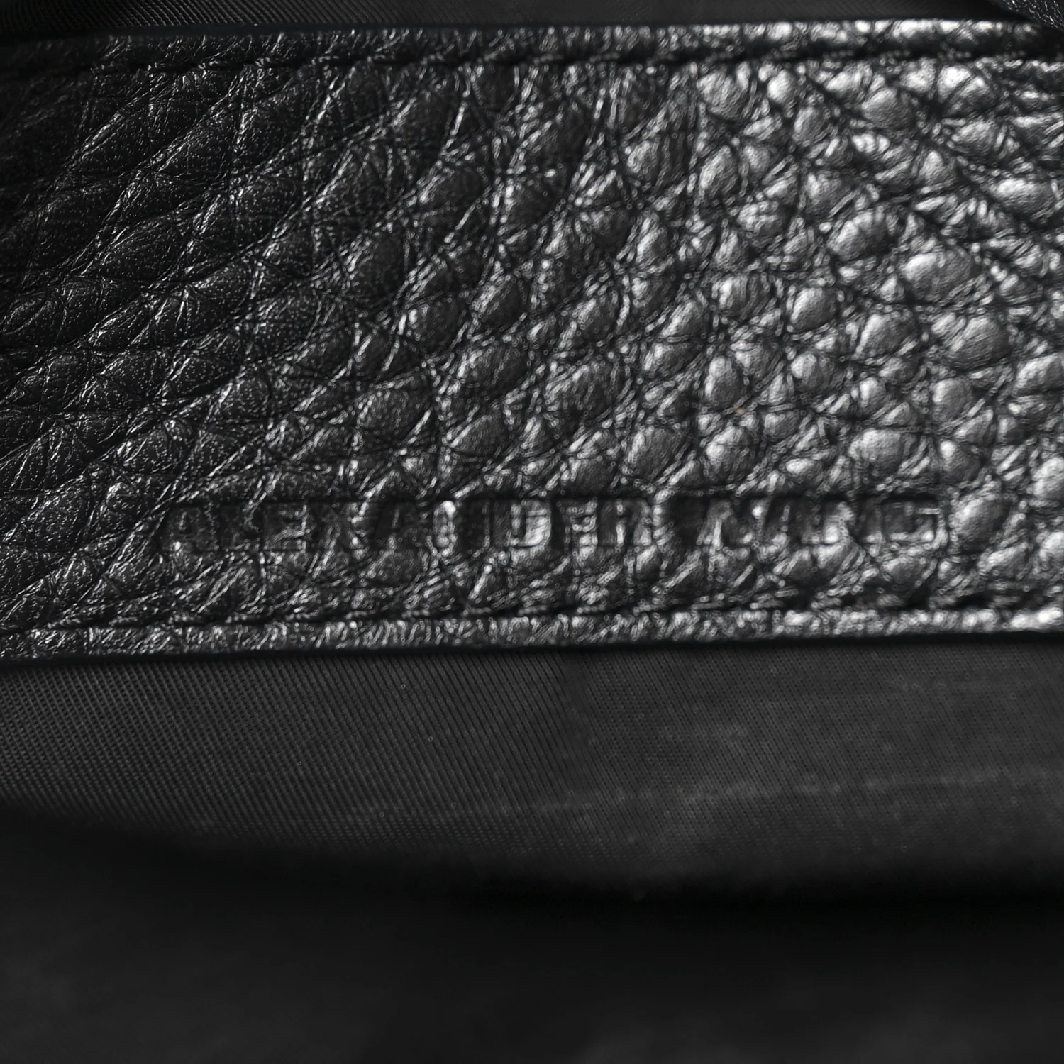 Pebbled Lambskin Rocco Black Pale Gold Hardware - Image 6