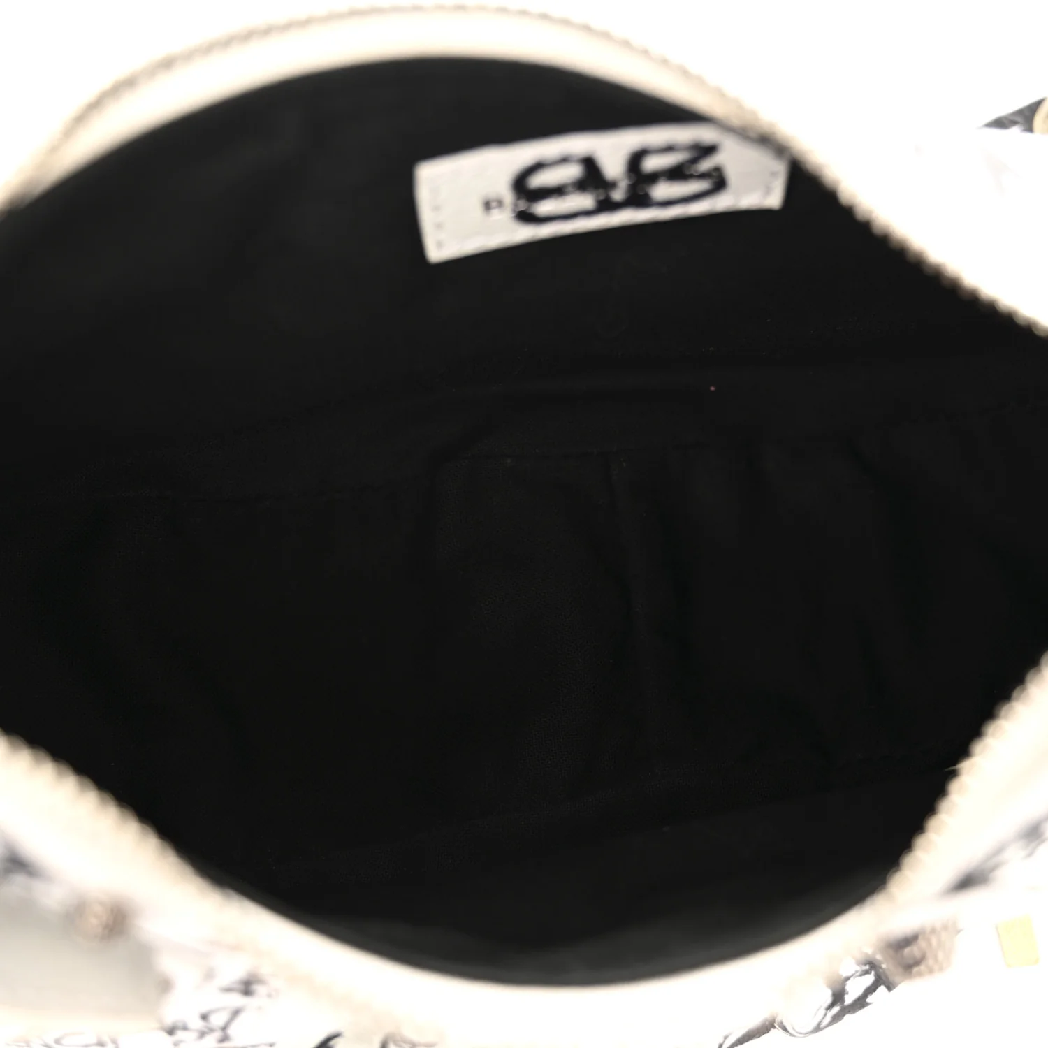 Agneau Arena Graffiti Le Cagole Shoulder Bag XS White Black - Image 6