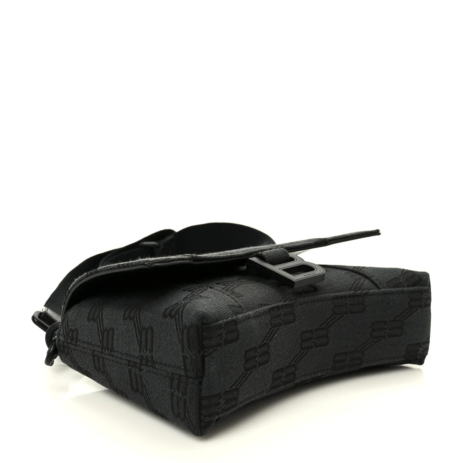 BB Jacquard Monogram XSS Downtown Shoulder Bag Black - Image 4