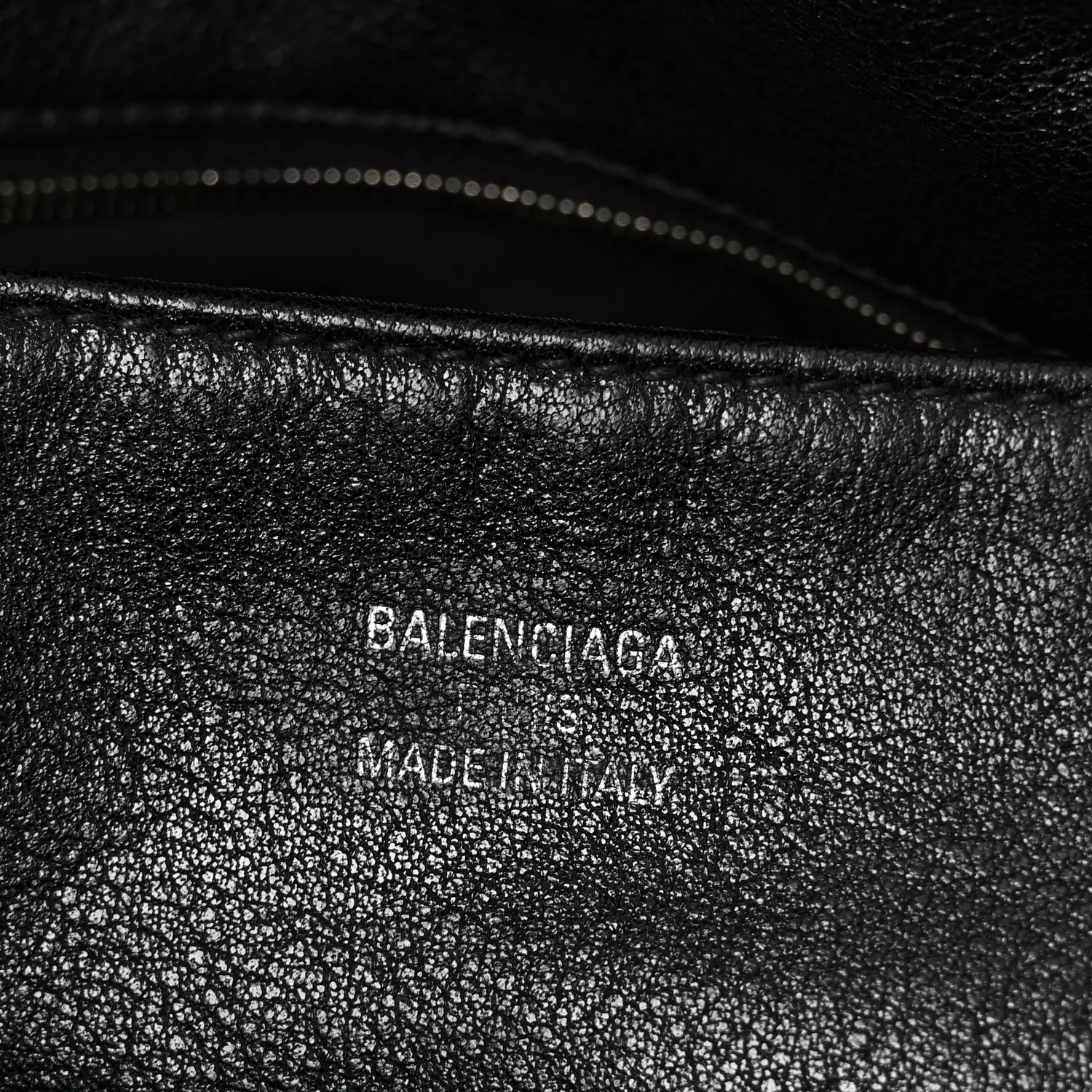 Calfskin Medium Modu Shoulder Bag Black - Image 6