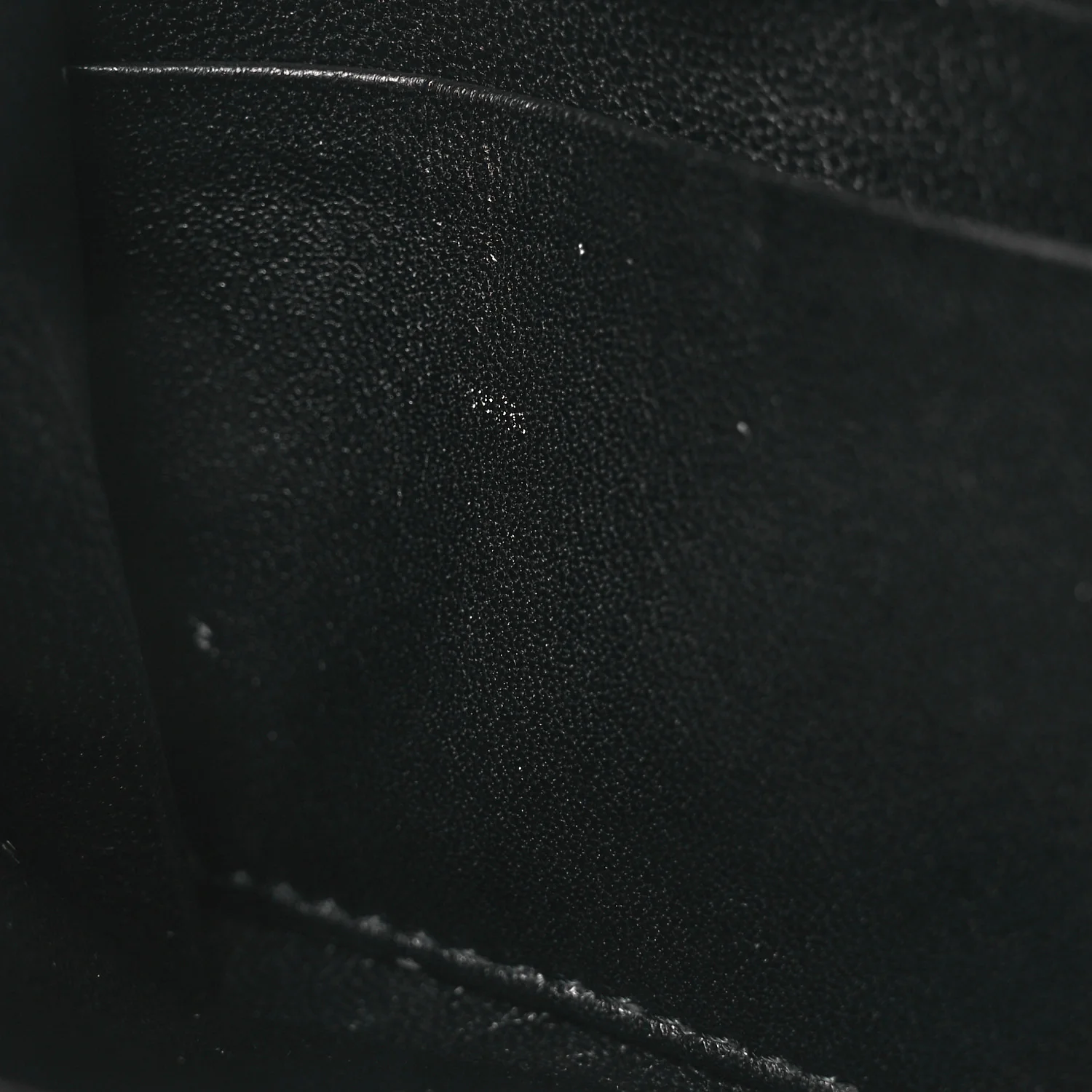 Calfskin New York Skyline Logo Ville Wallet Black - Image 10