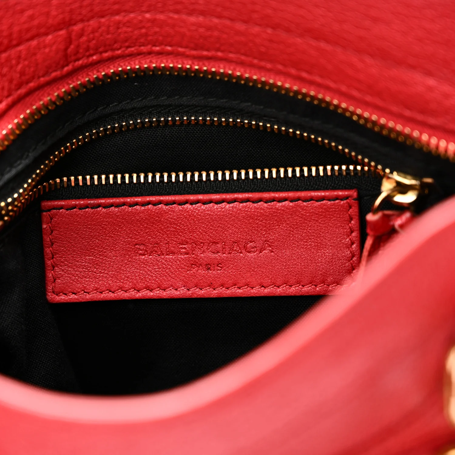 Chevre Gold Metallic Edge Hardware Mini City Rouge Grenade - Image 7