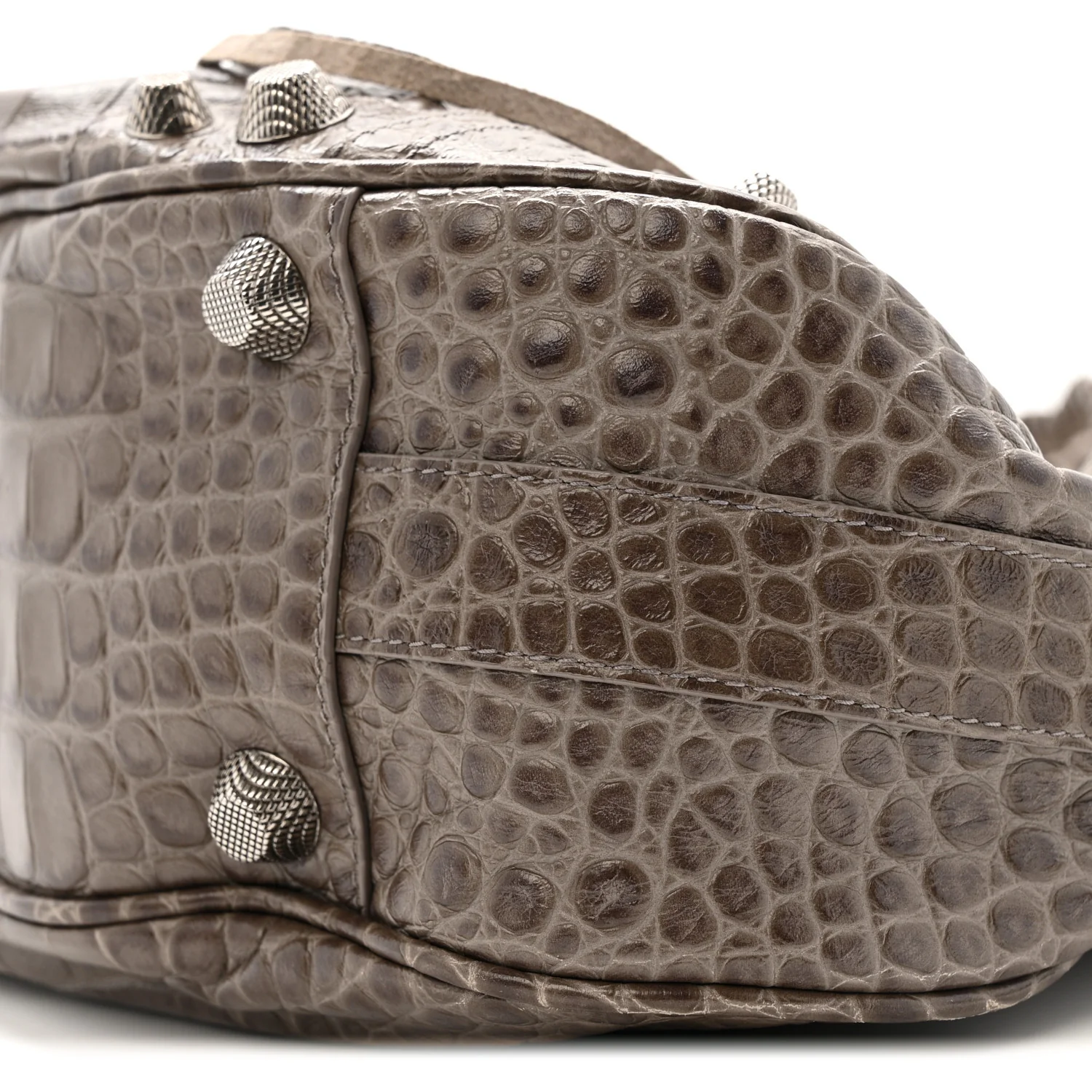 Extra Supple Calfskin Crocodile Embossed Medium Le Cagole Shoulder Bag Medium Grey - Image 11