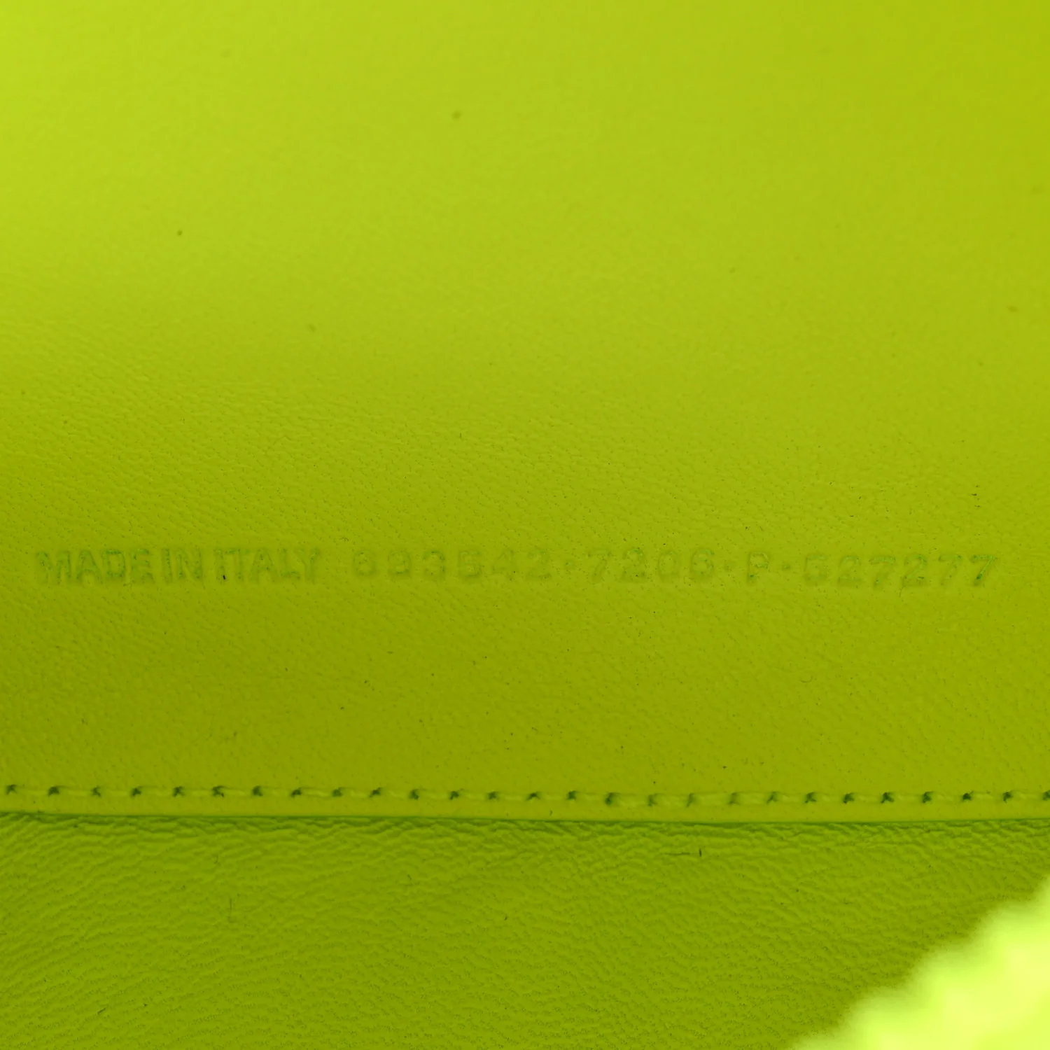 Grained Calfskin Embossed Car Camera Bag Yellow Fluo Black - Image 6