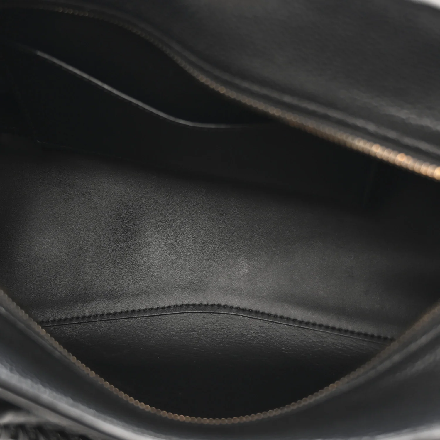 Grained Calfskin Neo Classic Black Hardware S City Black - Image 5
