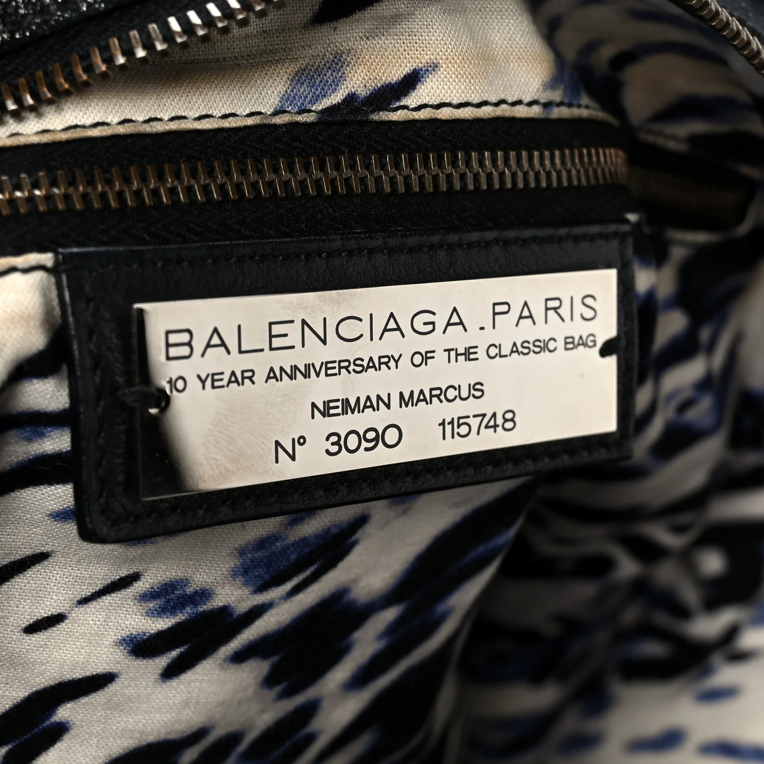 Metallic Craquele Calfskin Classic Hardware City Black - Image 7