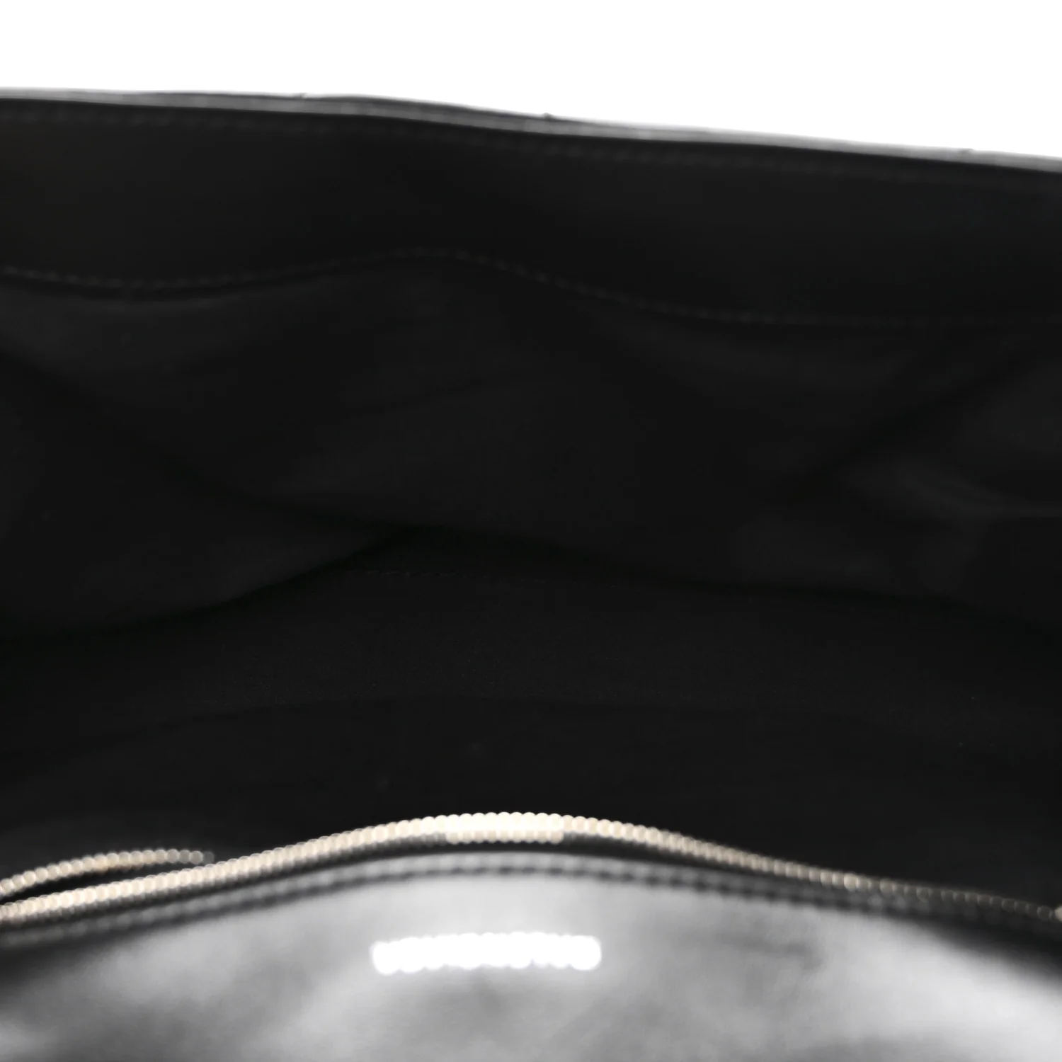 Nappa Calfskin Quilted Touch B Puffy Clutch Black - Image 5