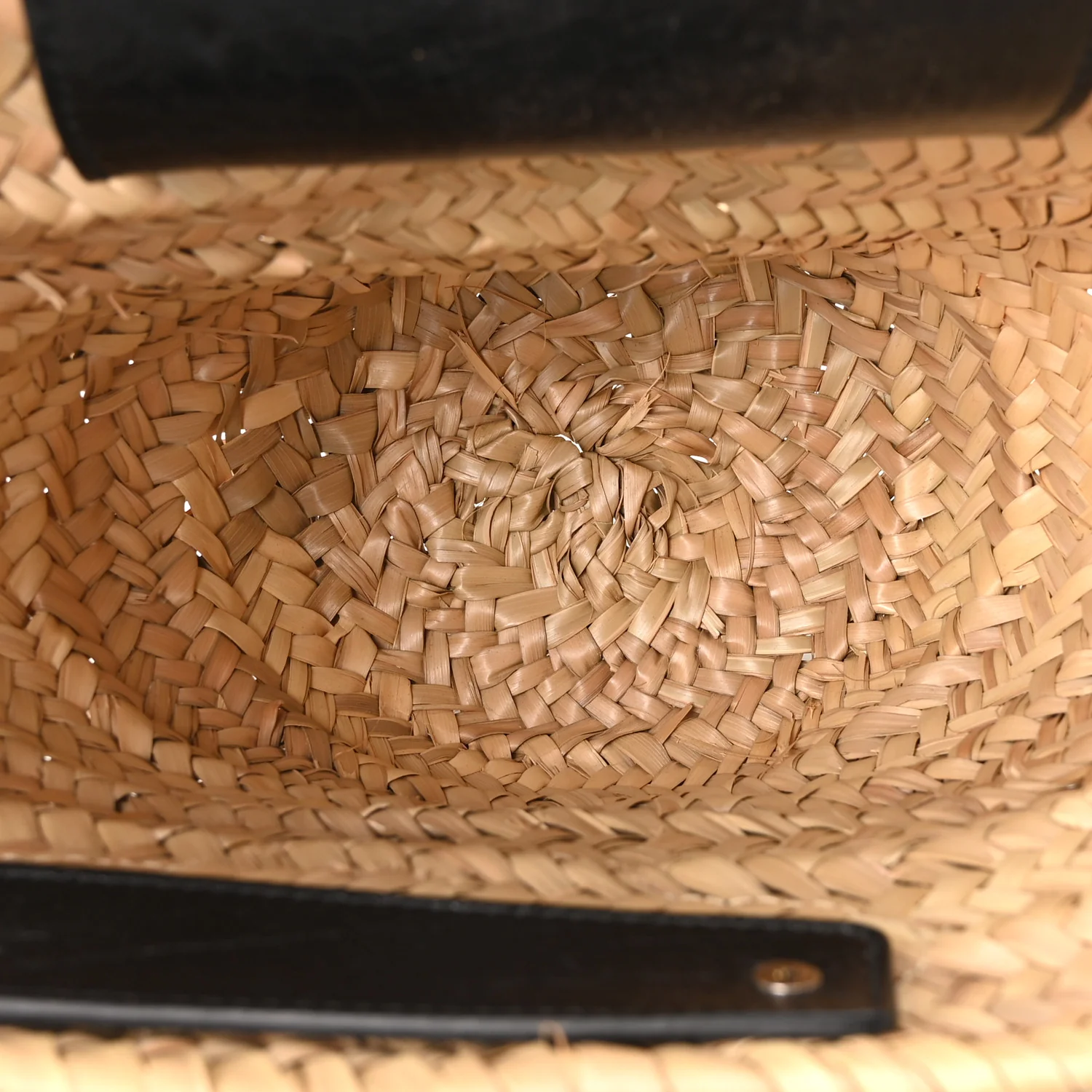 Raffia Woven Small Le Cagole Tote Bag Black Natural - Image 6