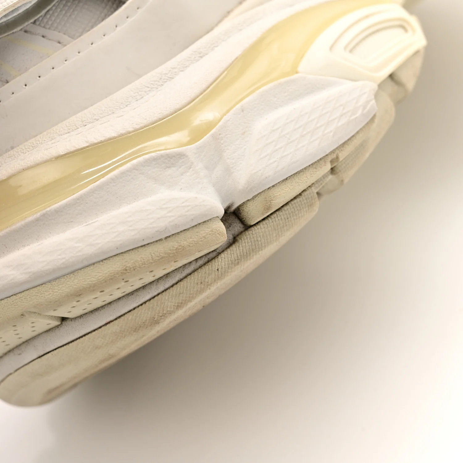 Rubber Mesh Fabric Monocolor Recycled Sole Womens Track Sneakers 39 White - Image 11