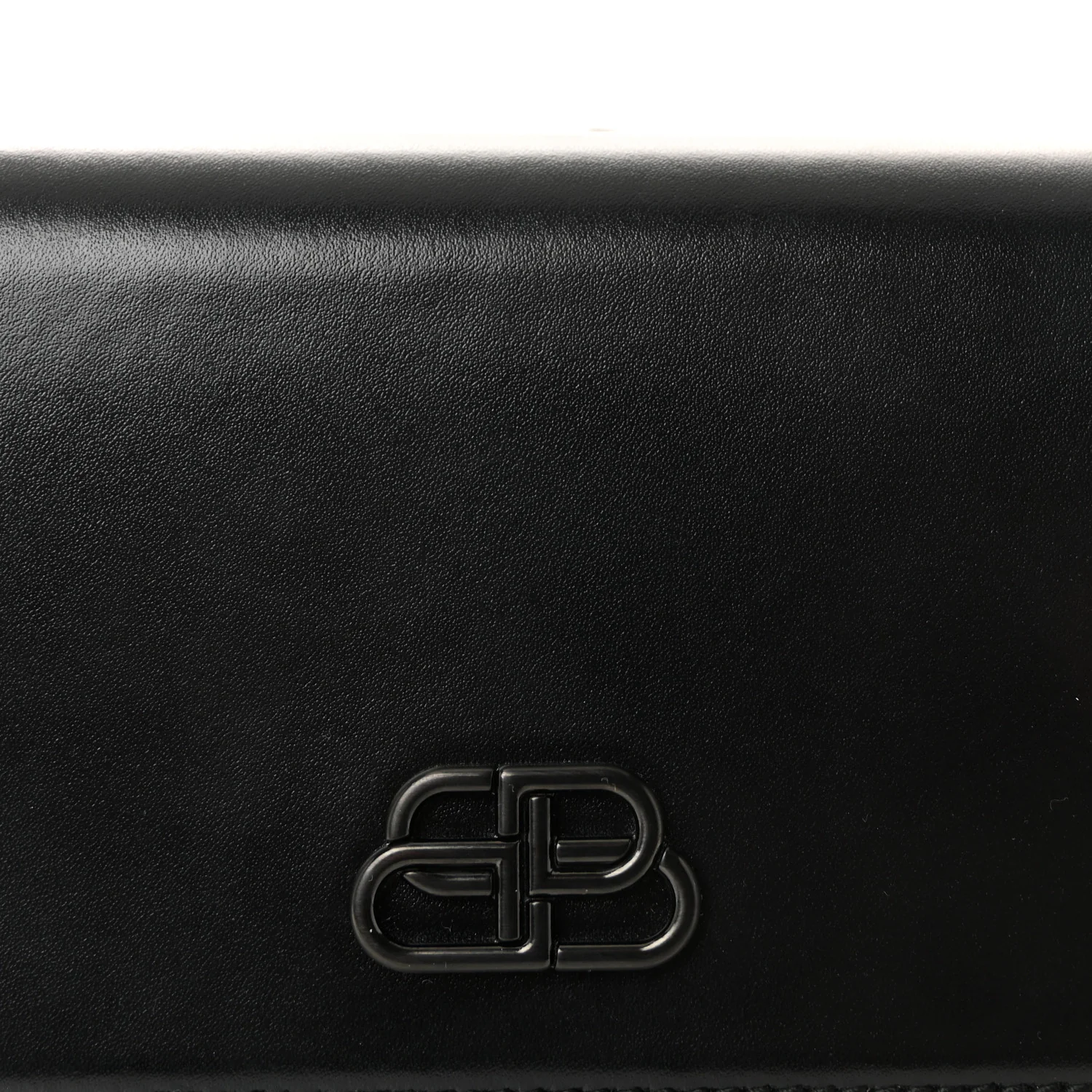 Shiny Box Calfskin Monochrome XS Sharp Belt Bag Black - Image 7