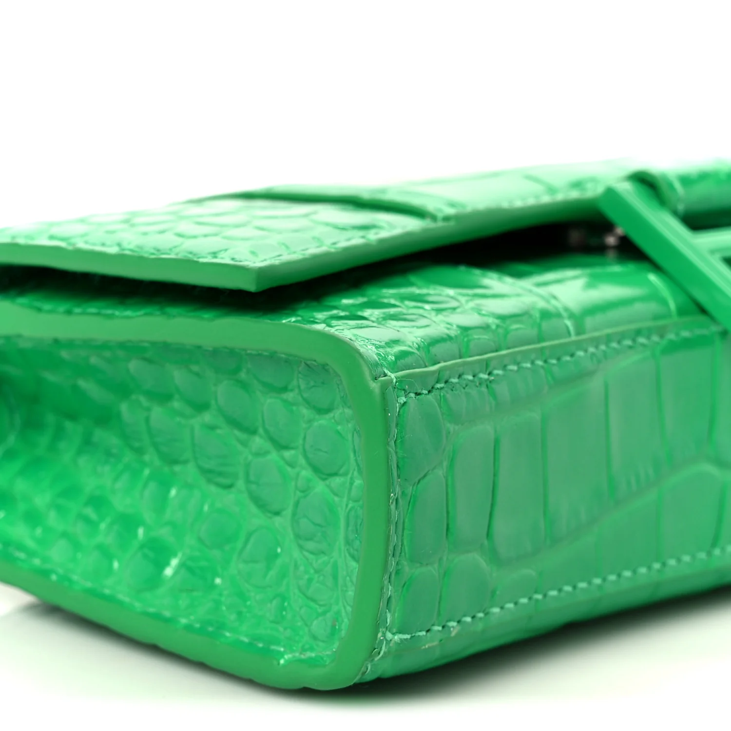 Shiny Calfskin Crocodile Embossed Hourglass Chain Bag Vivid Green - Image 10