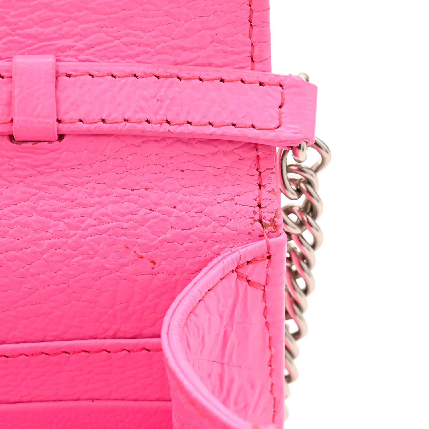 Shiny Goatskin Logo Embossed BB Wallet On Chain Acid Pink - Image 10
