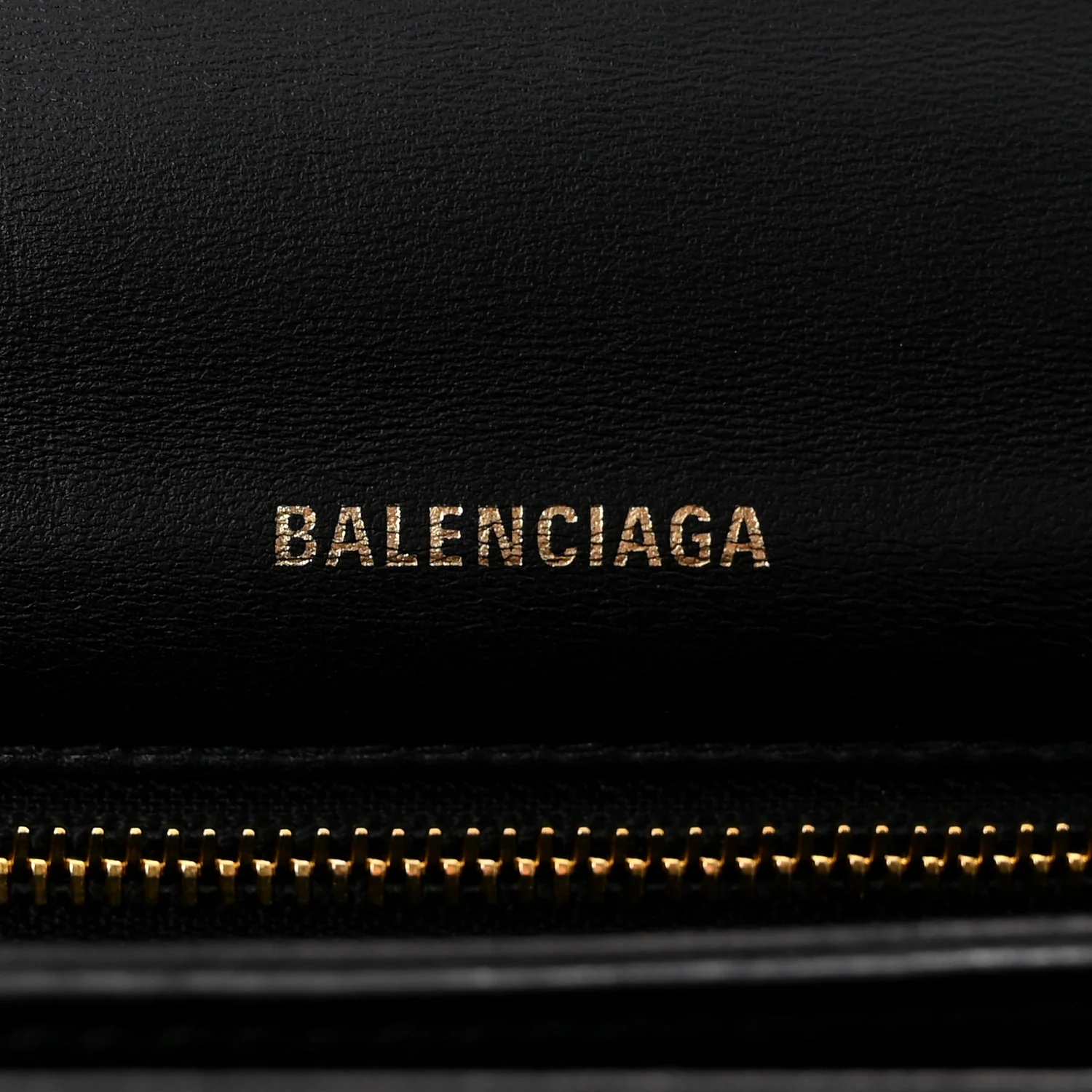 Signature Grained Calfskin Logo S Ville Day Bag Black - Image 6