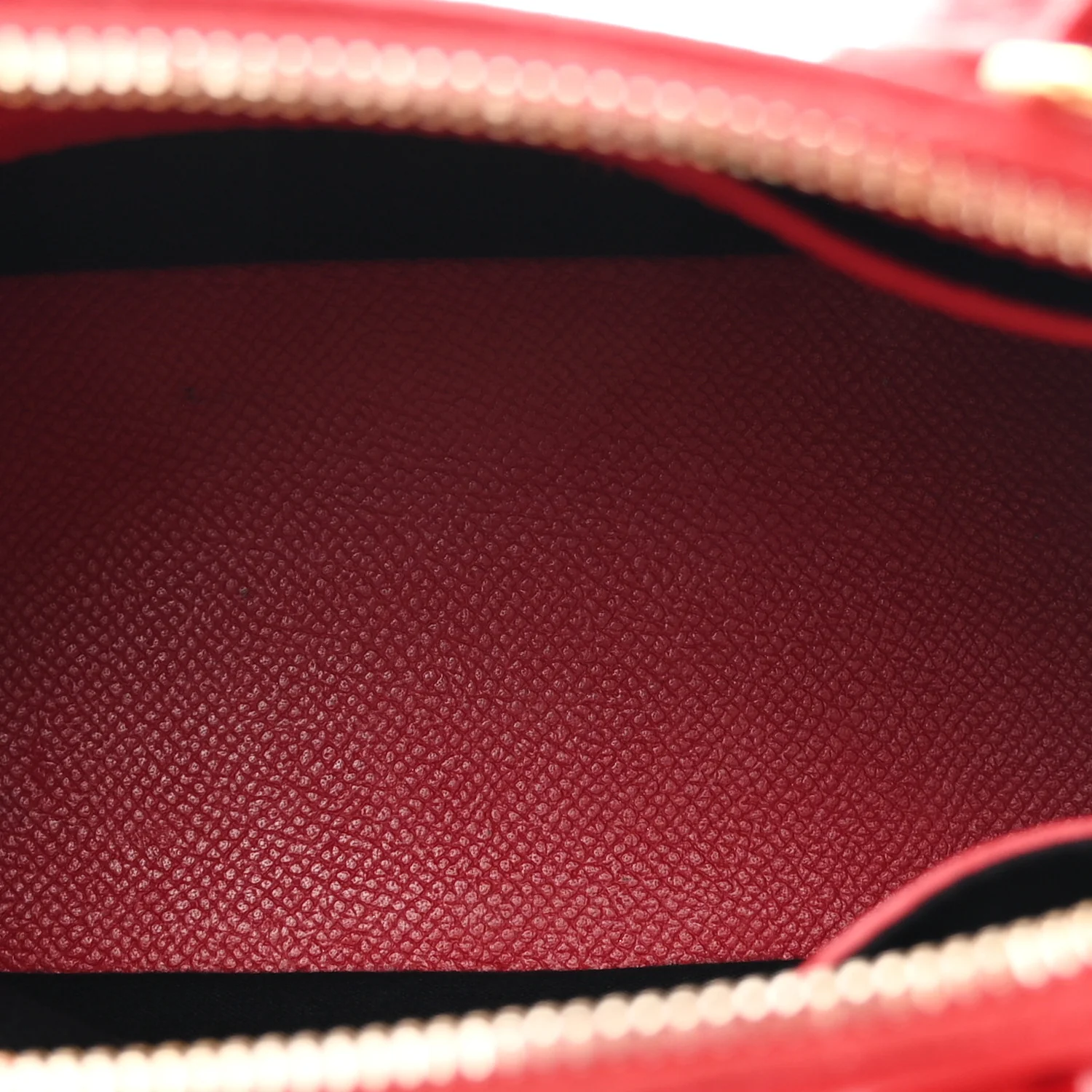 Signature Grained Calfskin Logo XXS Ville Top Handle Bag Rouge Lantern Black - Image 5