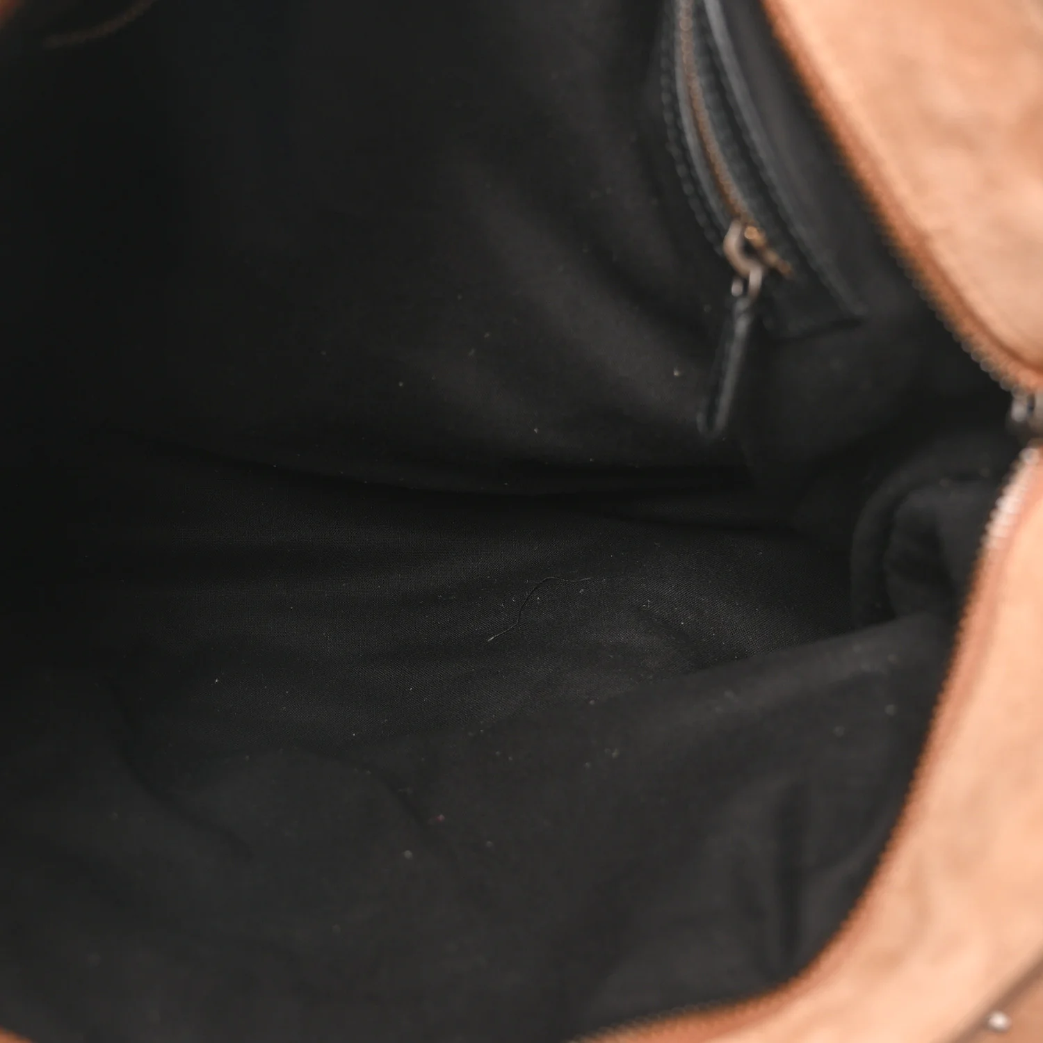 Suede Calfskin Classic Hardware Medium Le City Camel - Image 5