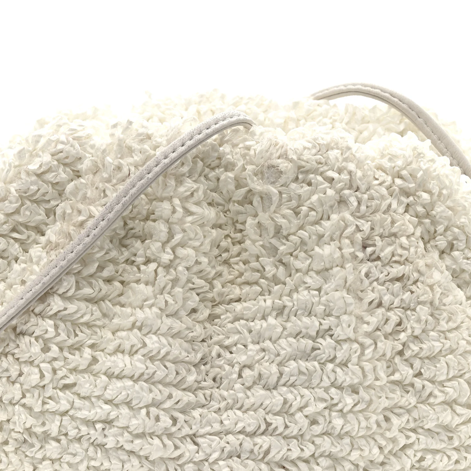 Boucle Curly Raffia The Mini Pouch White Chalk - Image 16