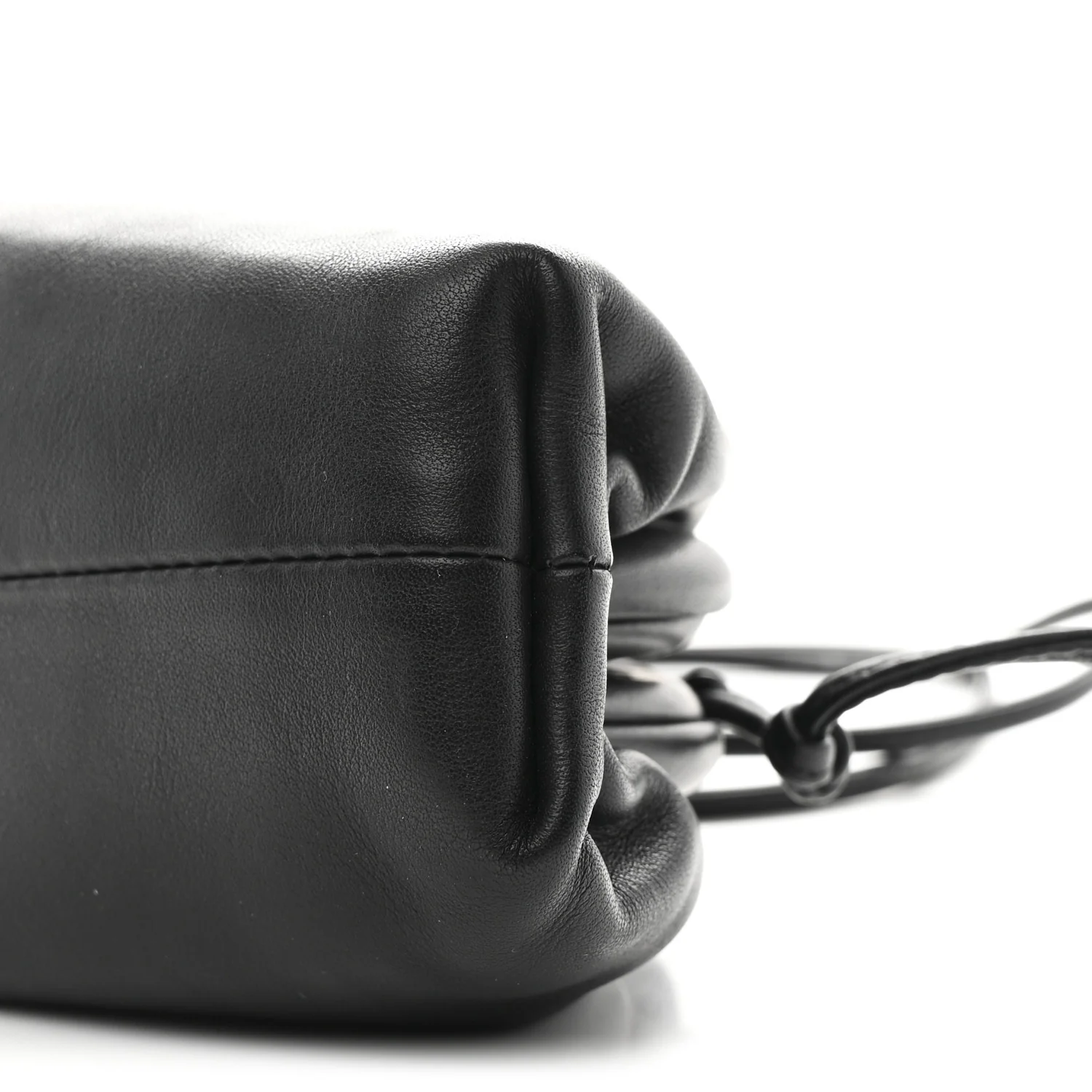 Butter Calfskin The Mini Pouch Black - Image 10