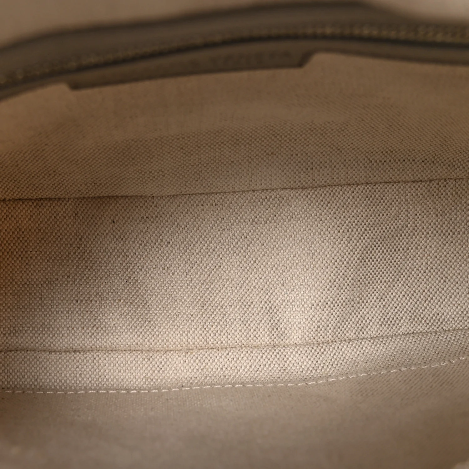 Calfskin Intrecciato Camera Bag Drizzle Silver - Image 5