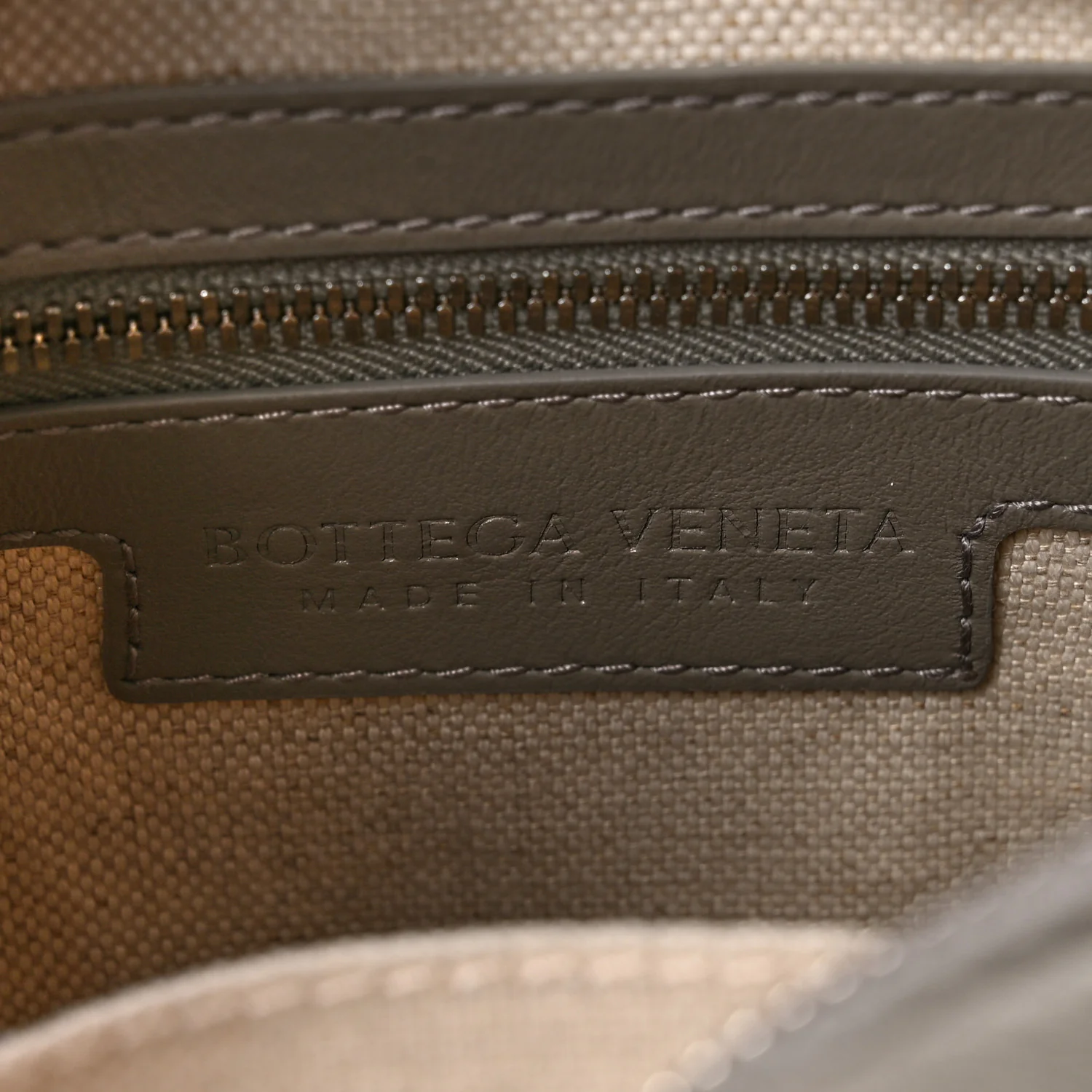 Calfskin Intrecciato Camera Bag Drizzle Silver - Image 6
