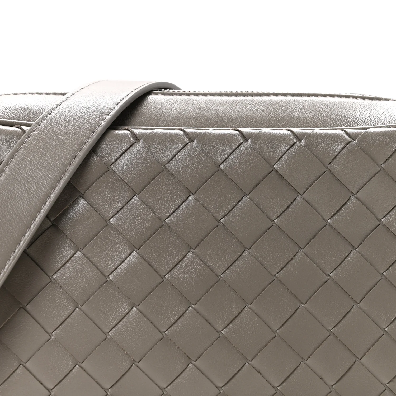 Calfskin Intrecciato Camera Bag Drizzle Silver - Image 8