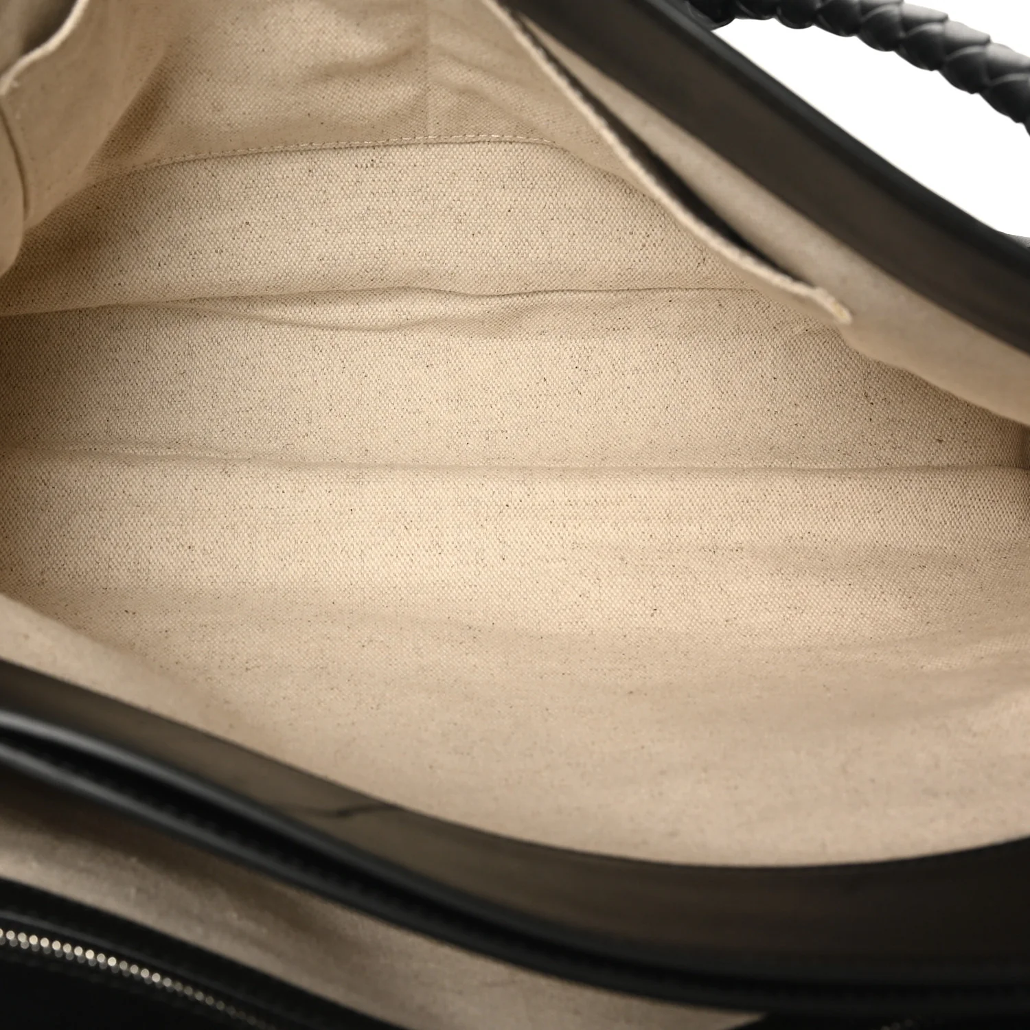 Calfskin Intrecciato Medium Andiamo Messenger Bag Black - Image 5