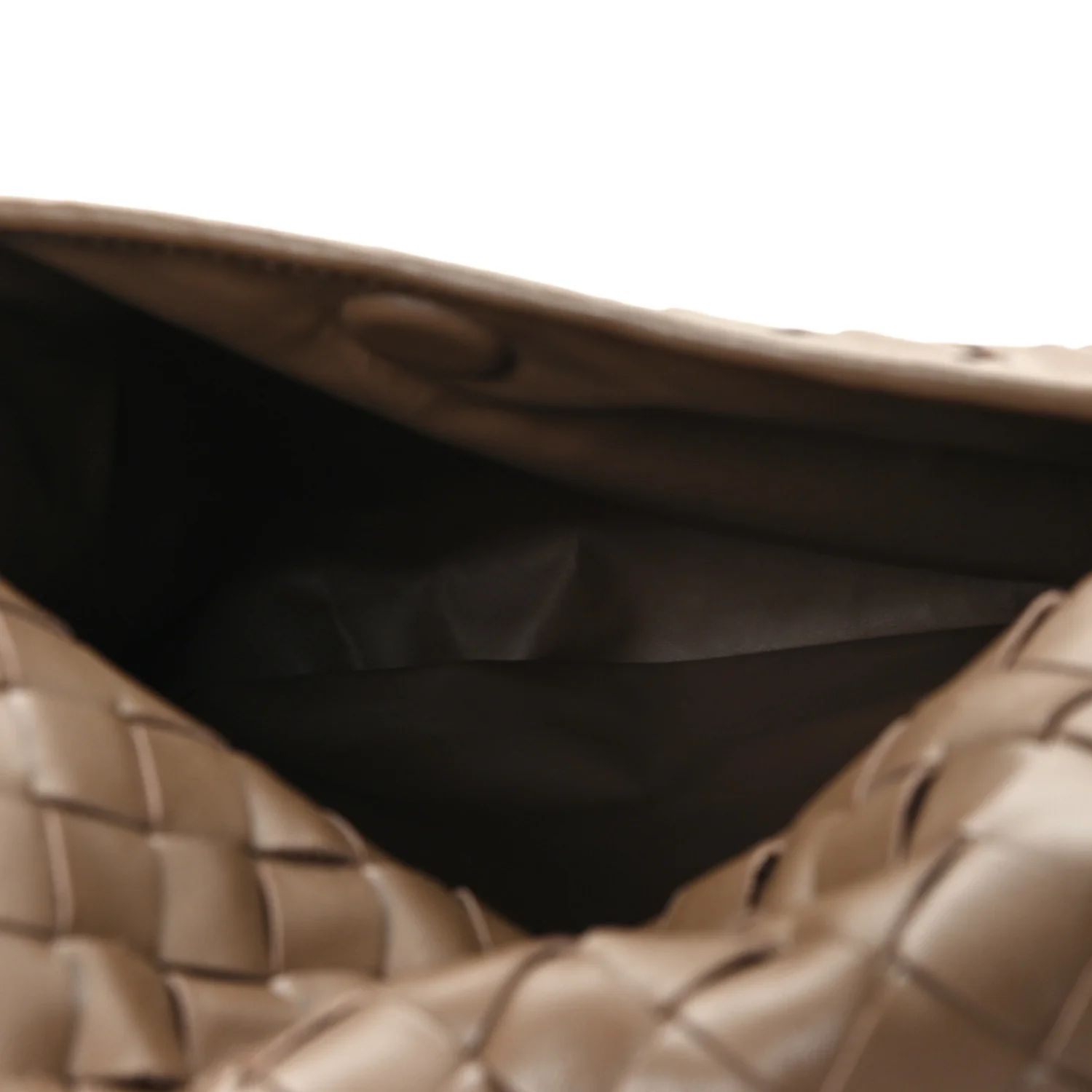 Calfskin Intrecciato Small Hop Pinecone - Image 5