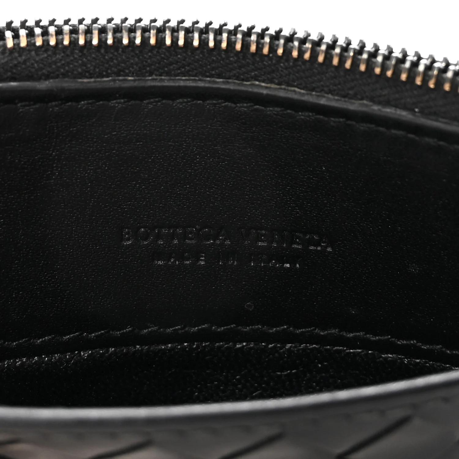 Calfskin Intrecciato Zip Card Holder Black - Image 6