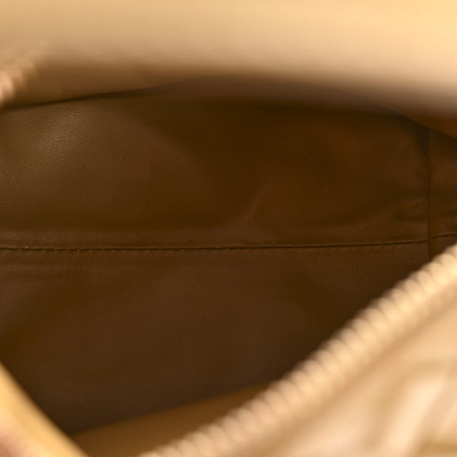 Calfskin Nappa Intrecciato Candy Wallace Dark Praline - Image 5