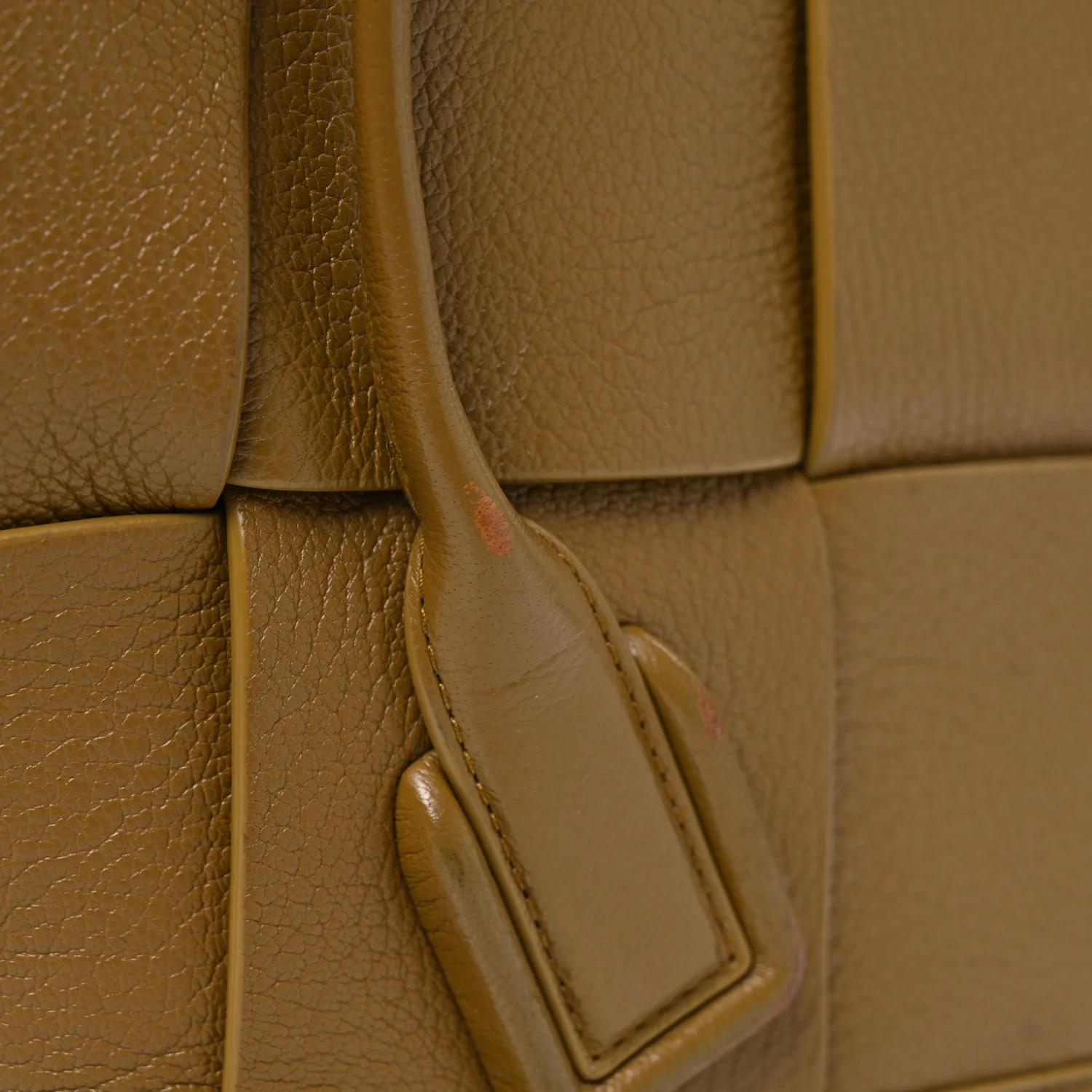 Grained Calfskin Maxi Intrecciato Small Arco Moutarde - Image 13
