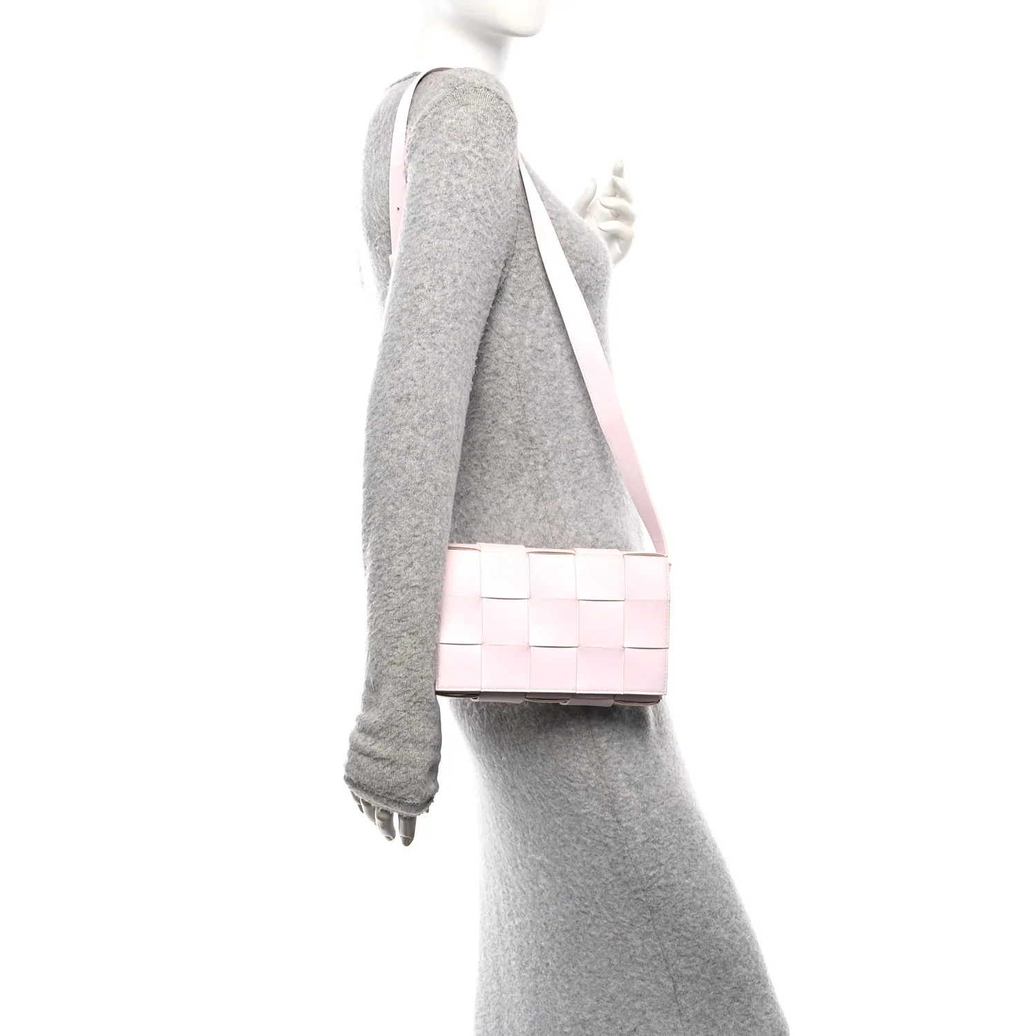 Lambskin Maxi Intrecciato Cassette Crossbody Bag Bliss Washed - Image 2