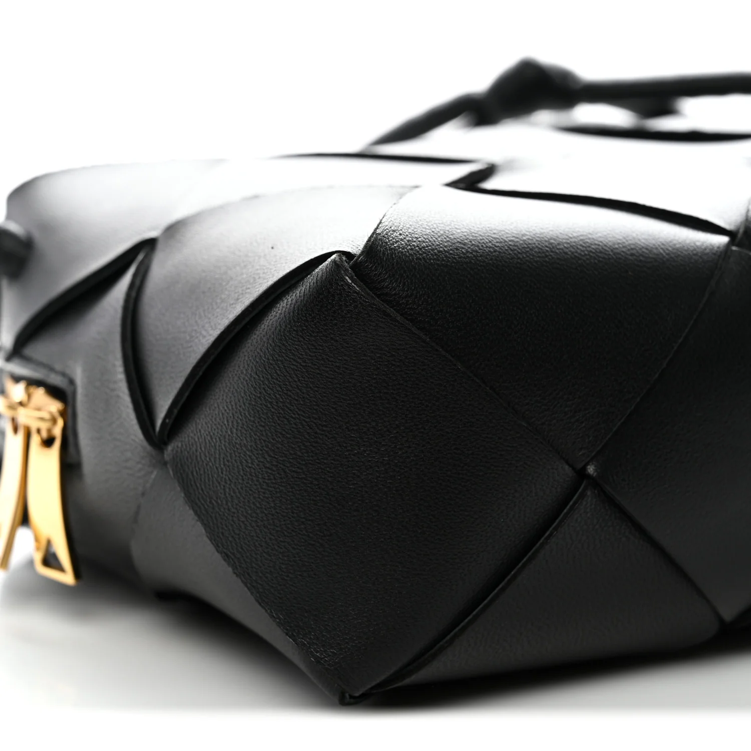 Lambskin Maxi Intrecciato Small Cassette Camera Bag Black - Image 21