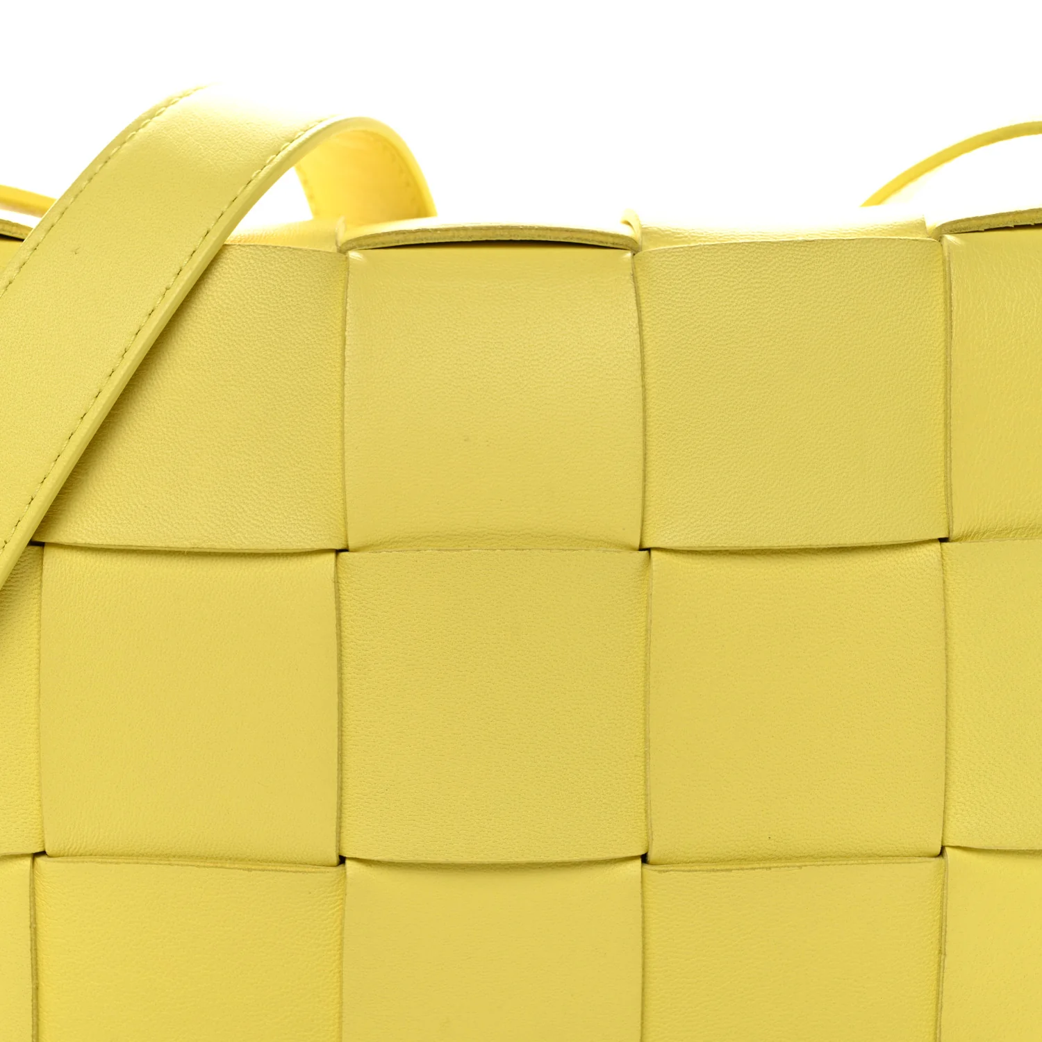 Lambskin Maxi Intrecciato Small Cassette Crossbody Bag Lemonade - Image 22