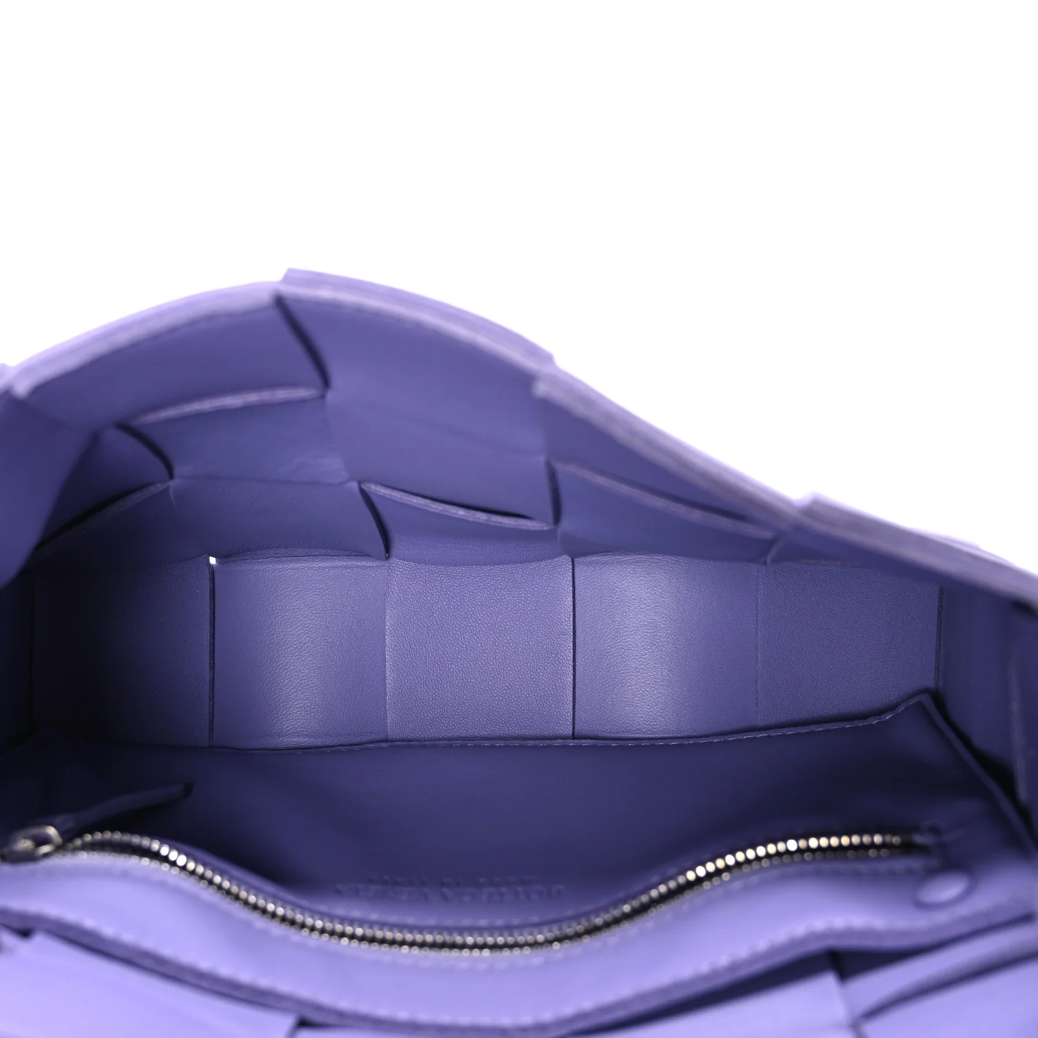 Lambskin Maxi Intreccio Cassette Crossbody Bag Wisteria - Image 5