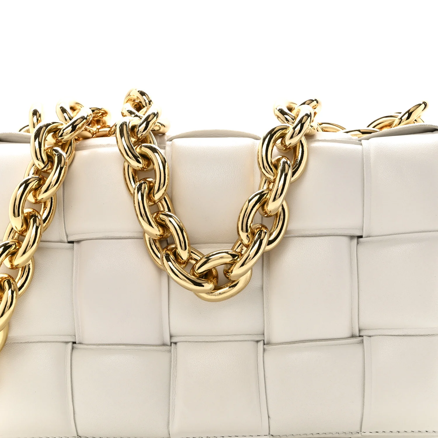 Lambskin Maxi Intreccio Padded Chain Cassette Crossbody Bag Chalk - Image 7
