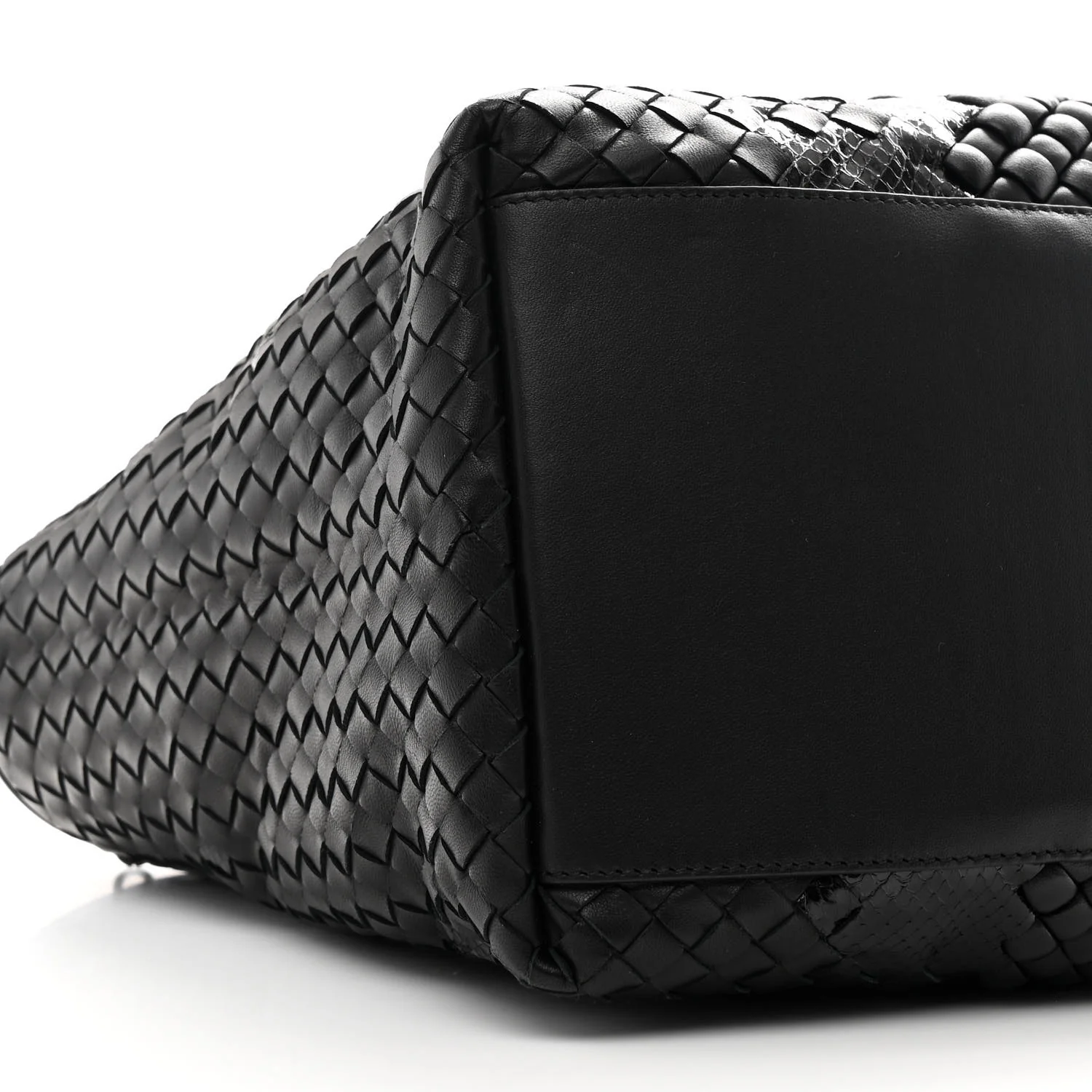 Nappa Ayers Intrecciato Medium Seamless Tote Black - Image 9