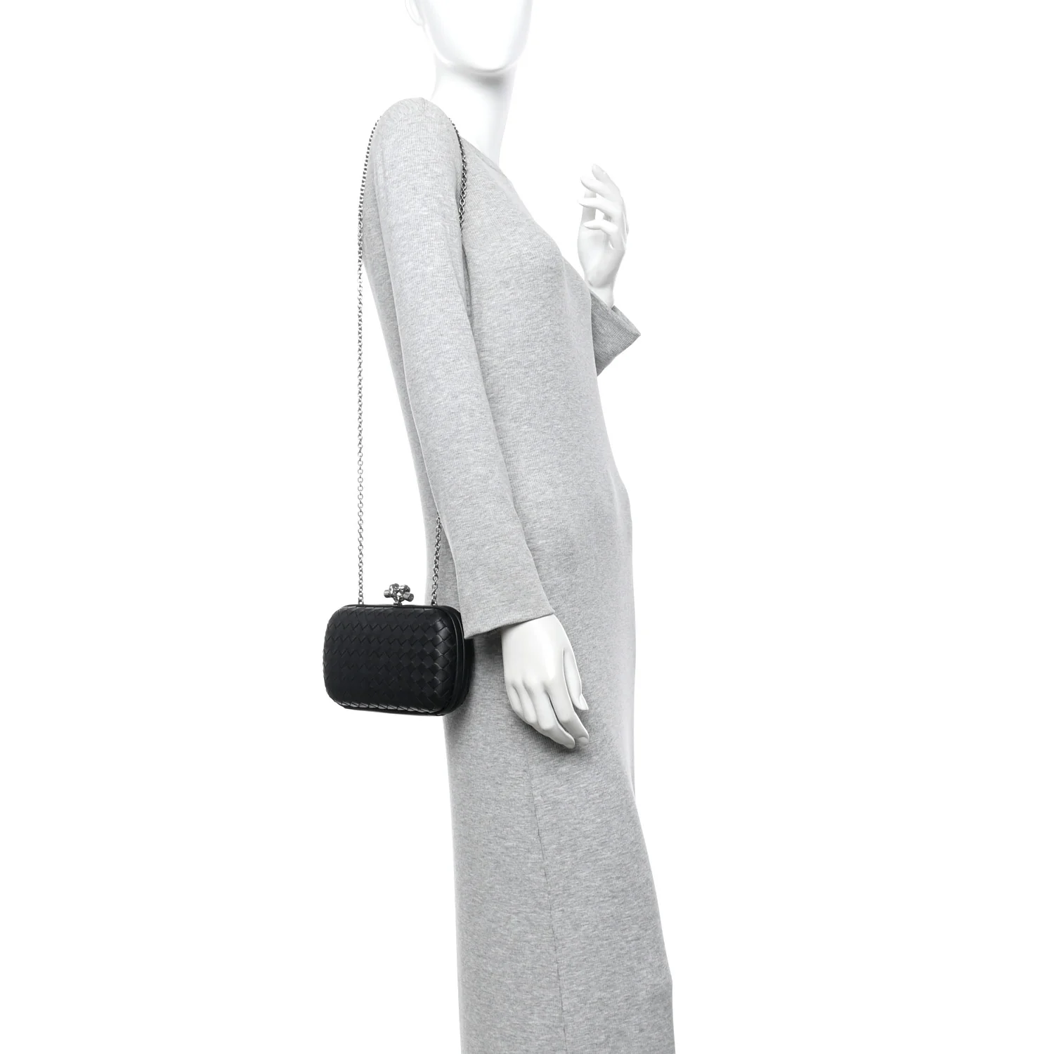 Nappa Intrecciato Chain Knot Clutch Black - Image 2
