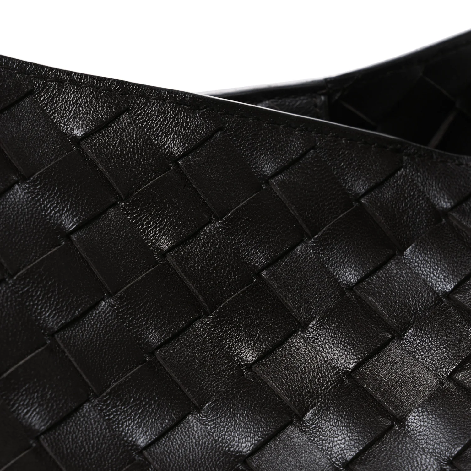 Nappa Intrecciato Large Andiamo Parachute Shoulder Bag Fondant - Image 8
