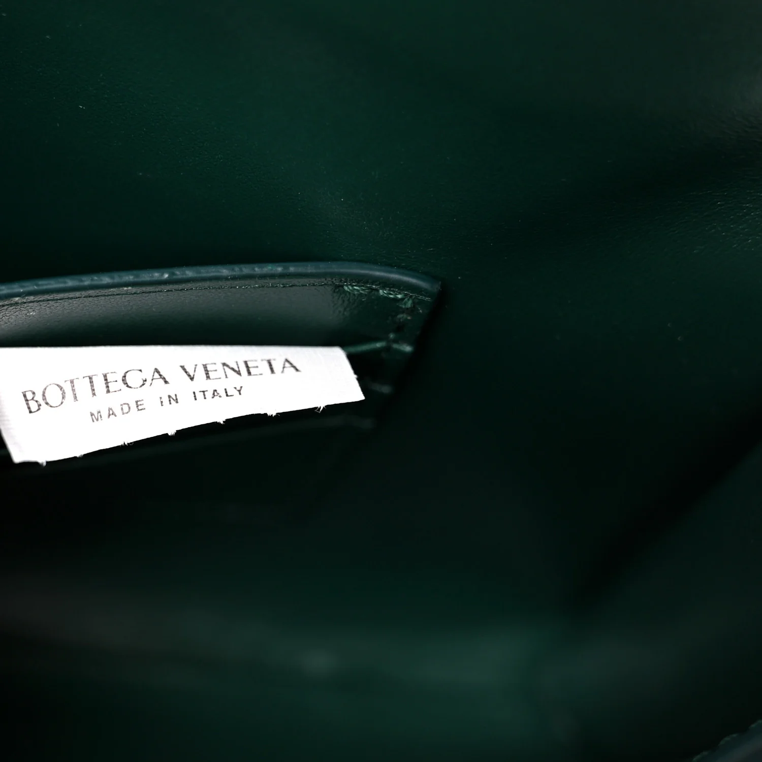 Nappa Intrecciato Long Andiamo Top Handle Clutch Emerald Green - Image 6