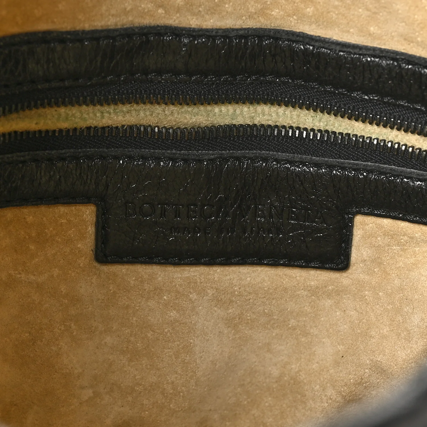 Nappa Intrecciato Medium Tornabuoni Hobo Black - Image 6