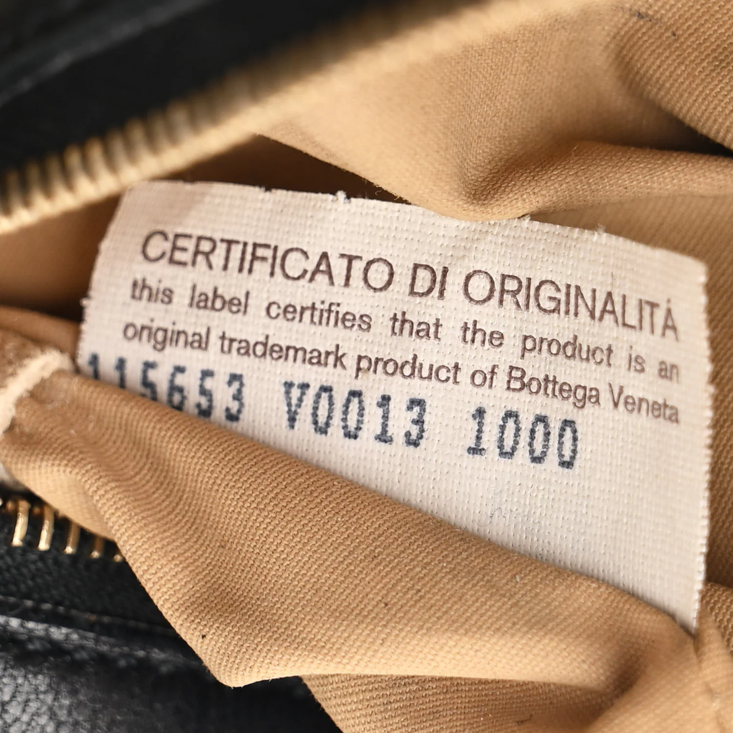 Nappa Intrecciato Medium Veneta Hobo Black - Image 7