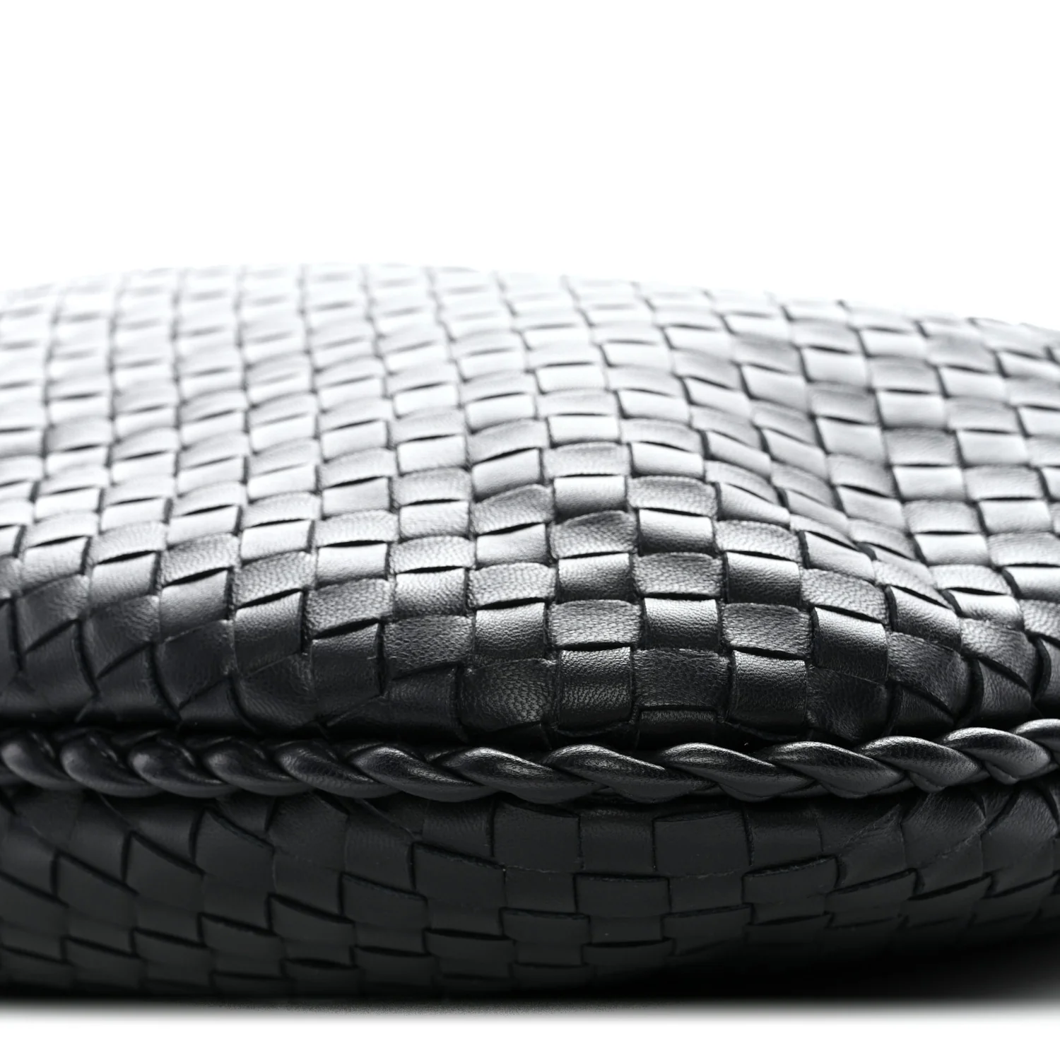 Nappa Intrecciato Medium Veneta Hobo Black - Image 11