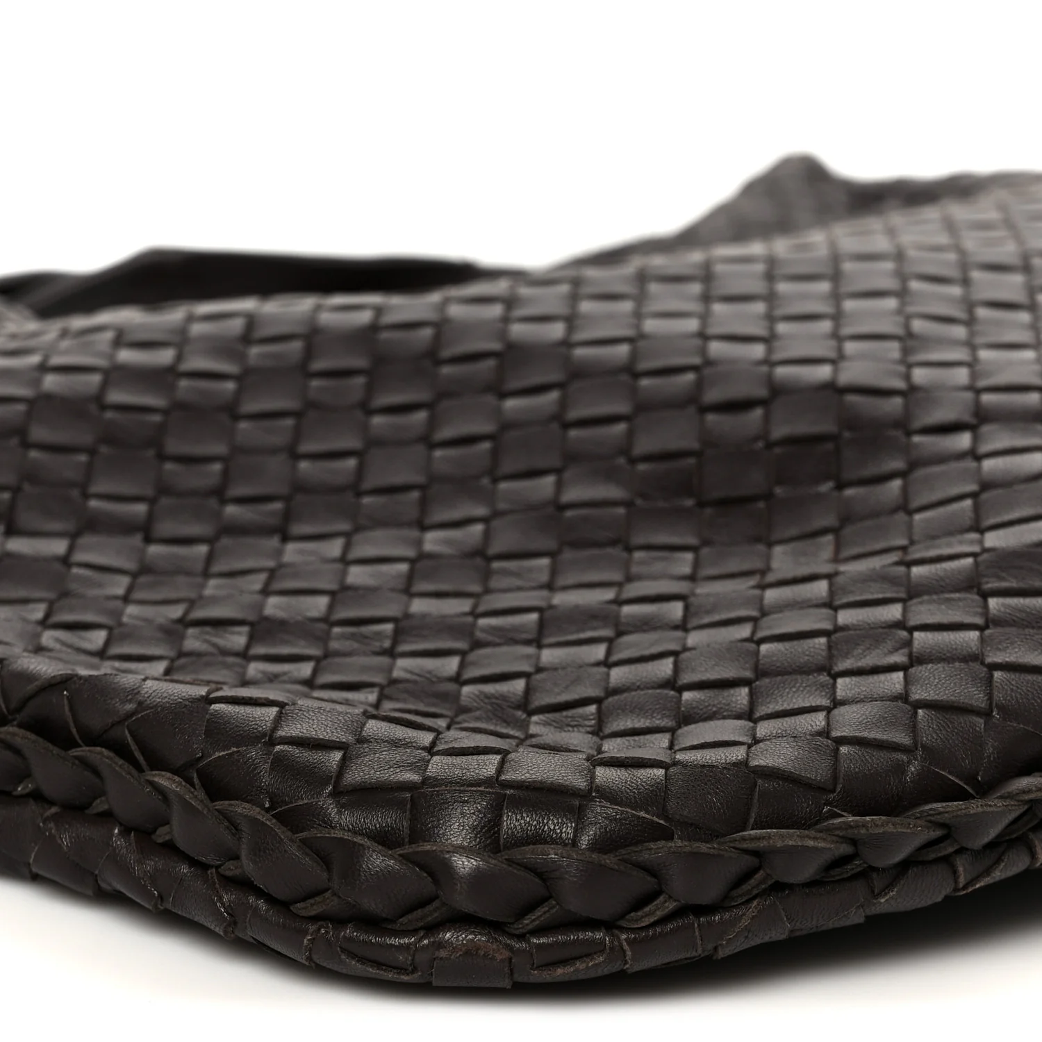 Nappa Intrecciato Medium Veneta Hobo Ebano - Image 10
