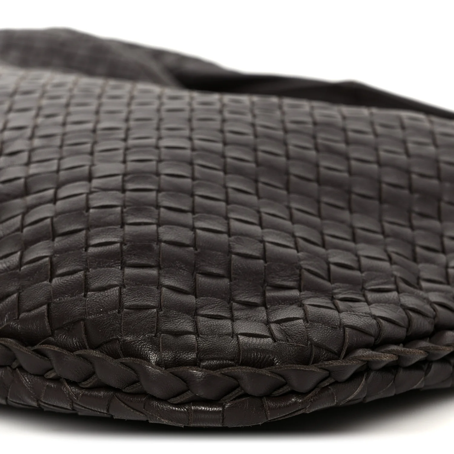 Nappa Intrecciato Medium Veneta Hobo Ebano - Image 11