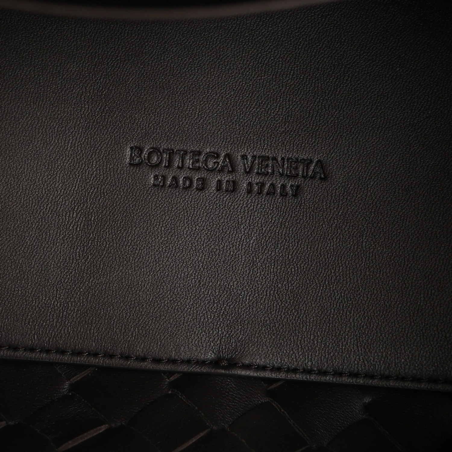Nappa Intrecciato Small Andiamo Shoulder Bag Fondant - Image 6