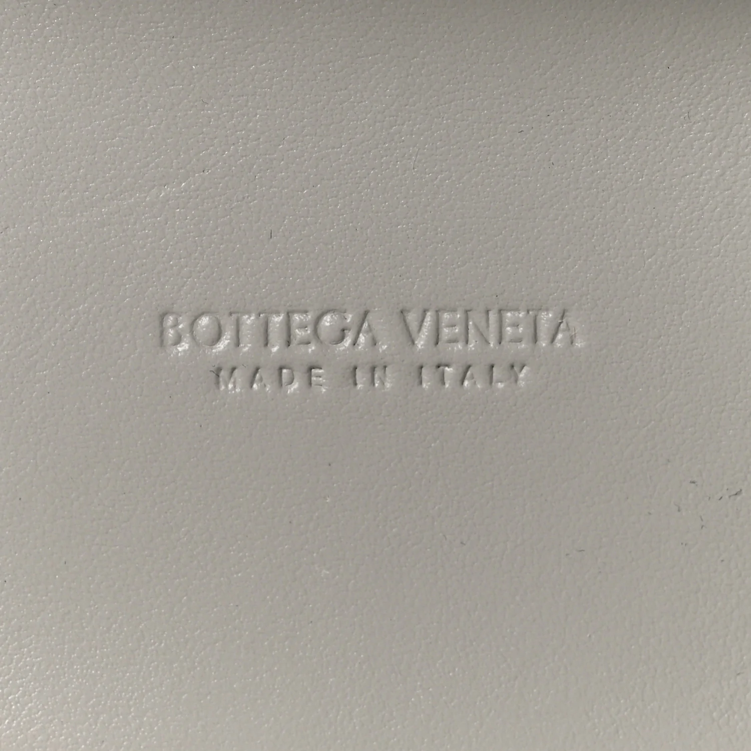 Nappa Intrecciato Small Vanity Case On Strap Agate Grey - Image 6