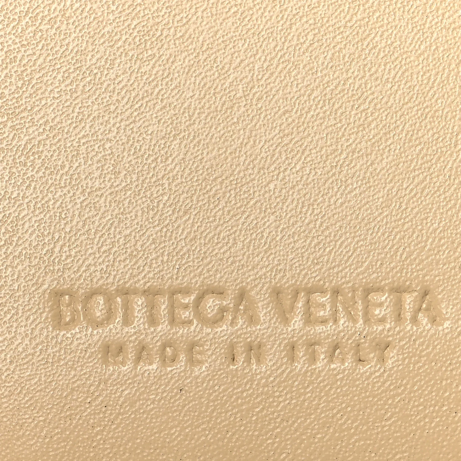 Nappa Intreccio Cassette Credit Card Holder Porridge - Image 6