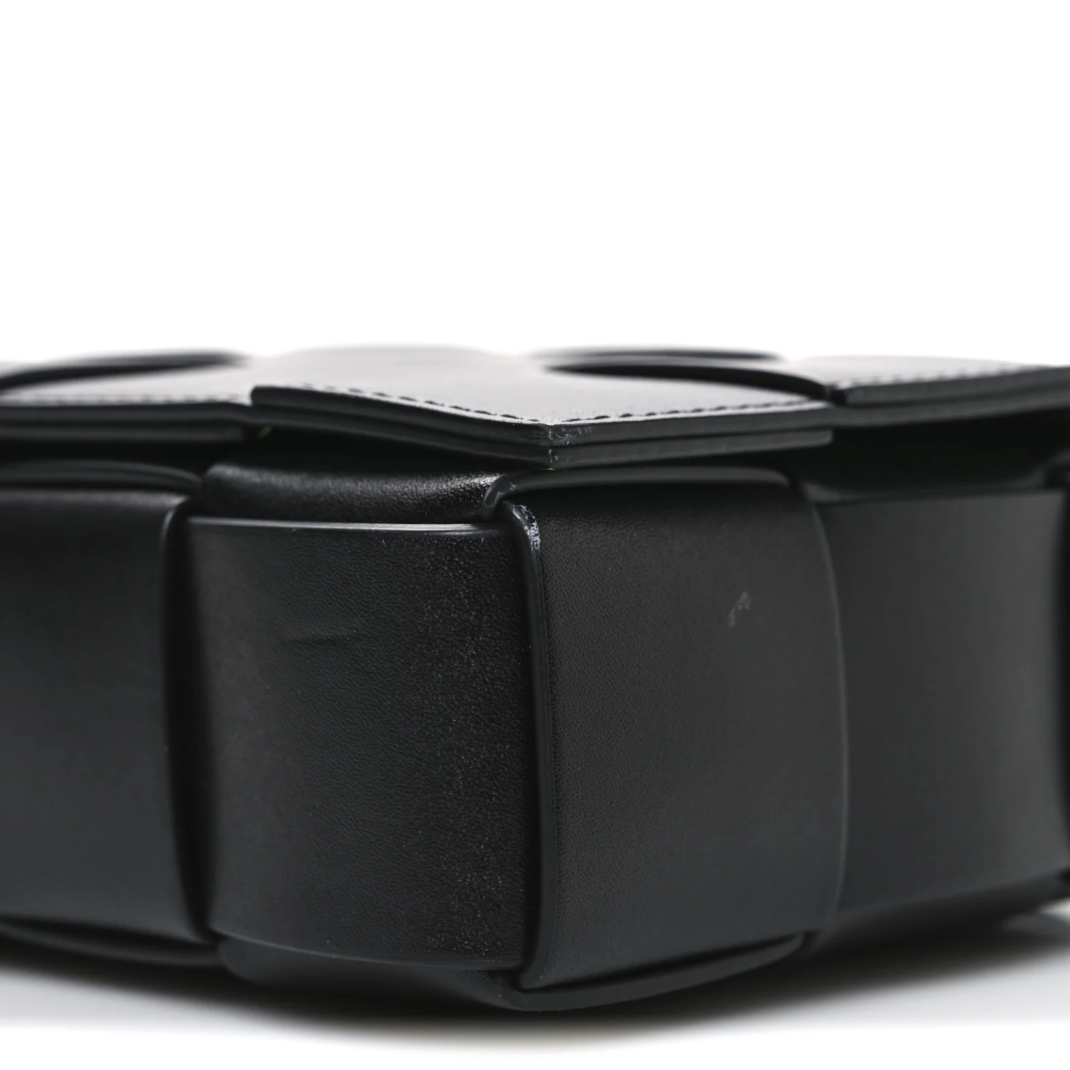 Nappa Maxi Intreccio Cassette Bag Black Avocado - Image 11