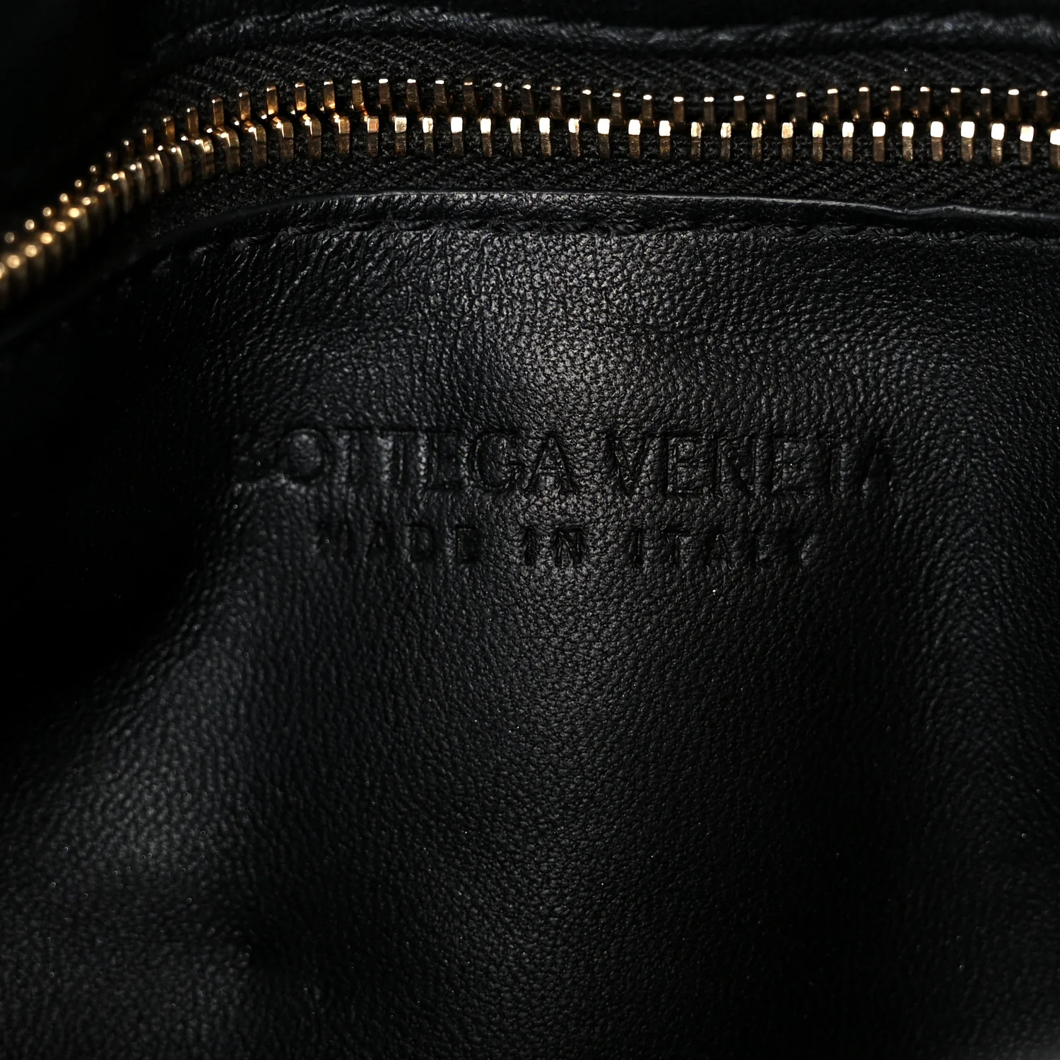 Nappa Maxi Intreccio Padded Cassette Crossbody Bag Black - Image 7
